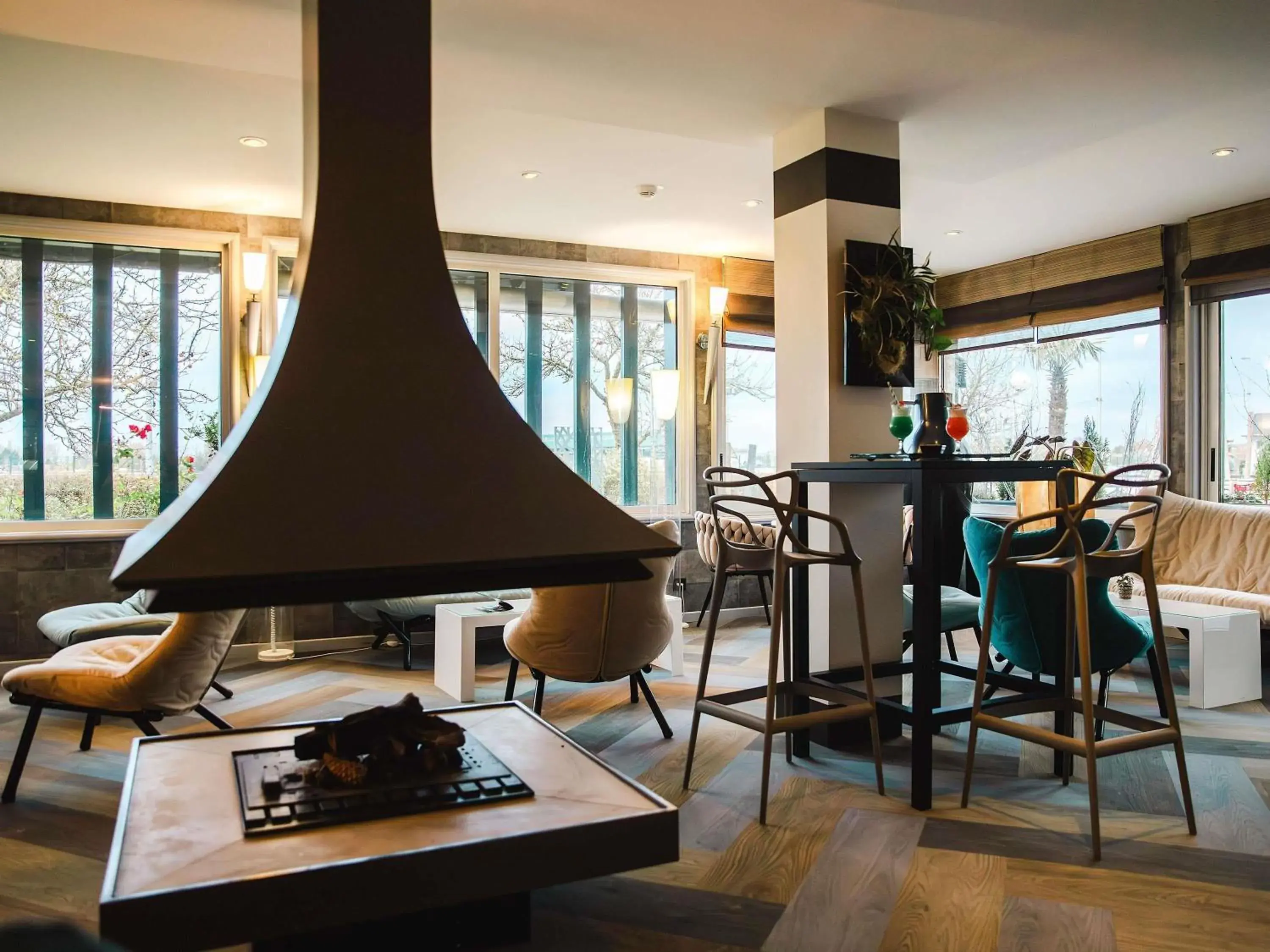 Property building in Mercure Cabourg Hôtel & Spa Property building in Mercure Cabourg Hôtel & Spa