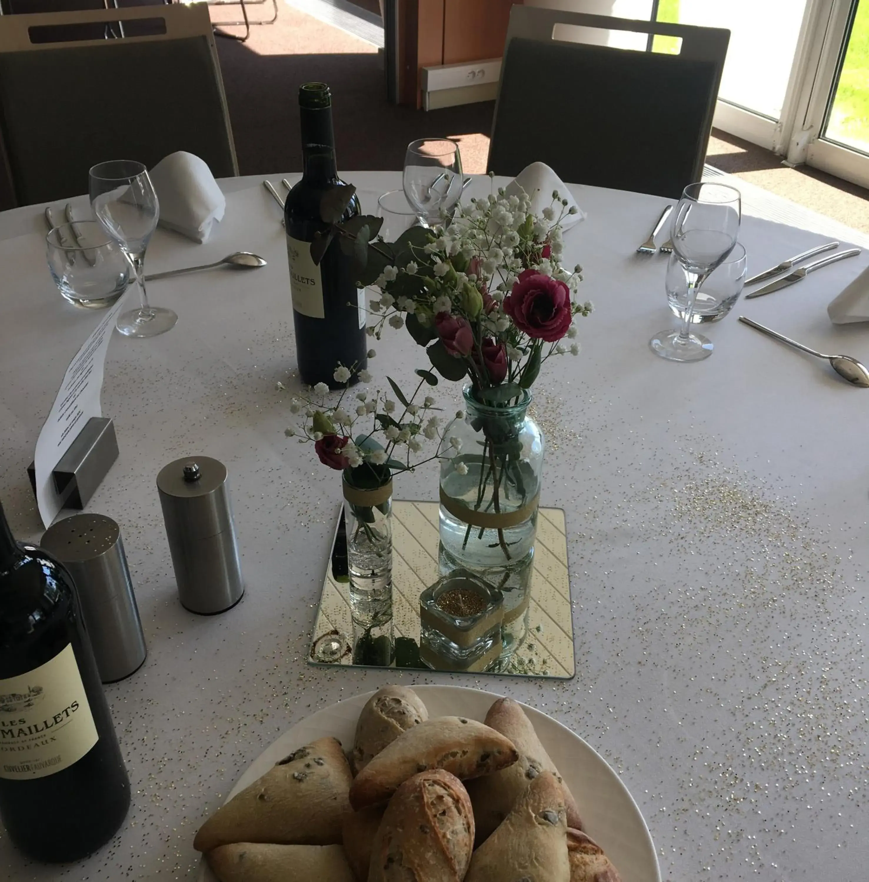 Restaurant/places to eat in Holiday Inn Lille Ouest Englos by IHG Restaurant/places to eat in Holiday Inn Lille Ouest Englos by IHG