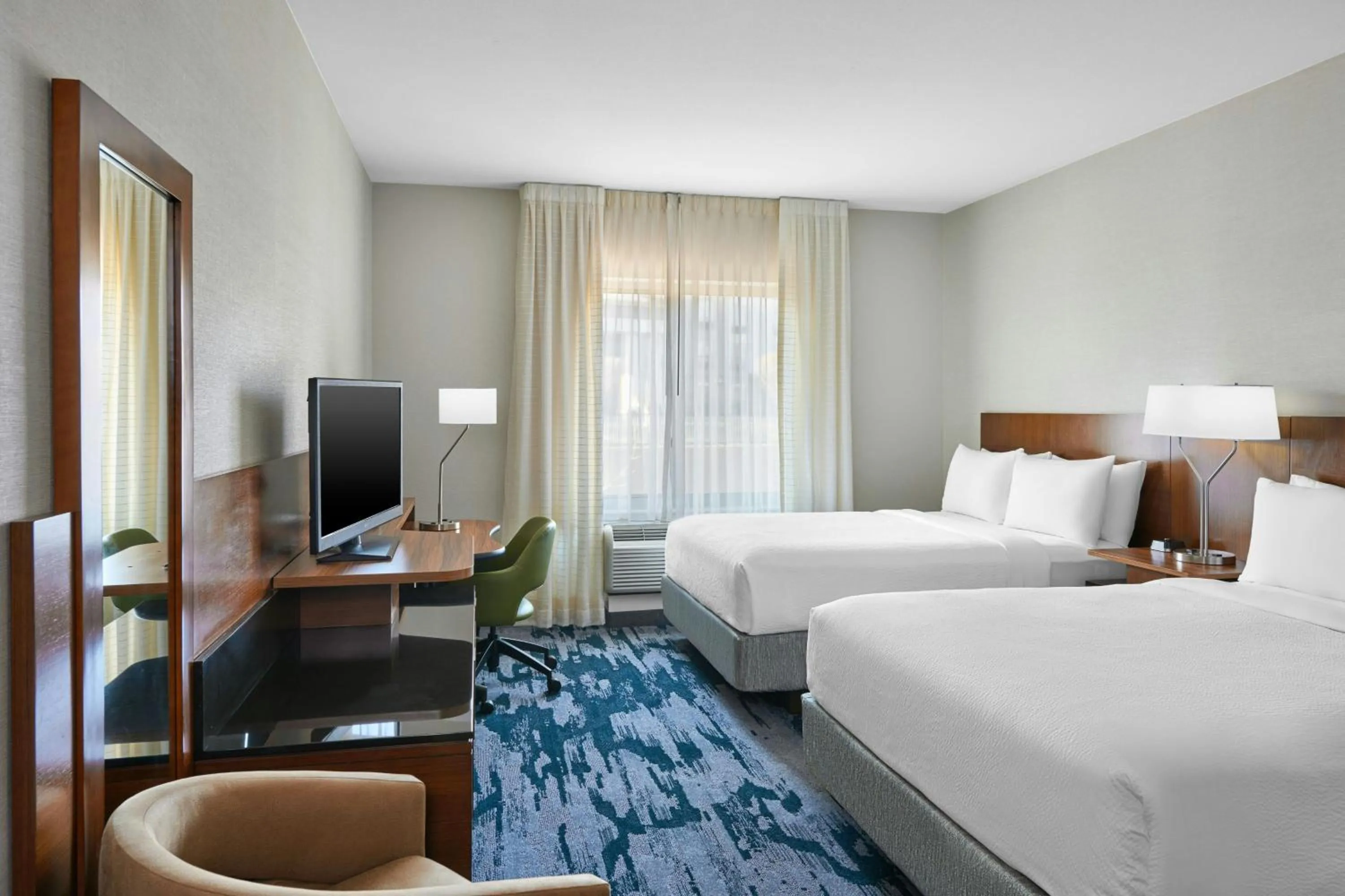 Photo of the whole room, Bed in Fairfield by Marriott Inn & Suites Knoxville Turkey Creek