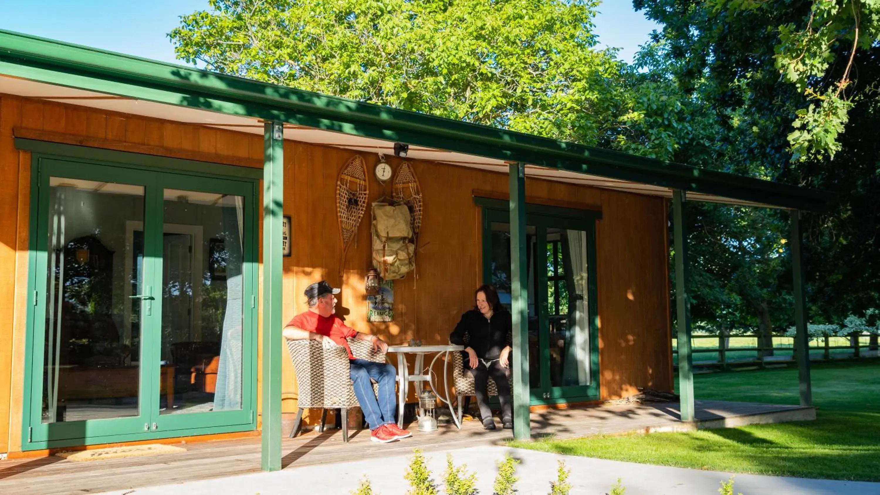 Deluxe Double or Twin Room with Garden View in The Jolly Poacher Retreat Deluxe Double or Twin Room with Garden View in The Jolly Poacher Retreat