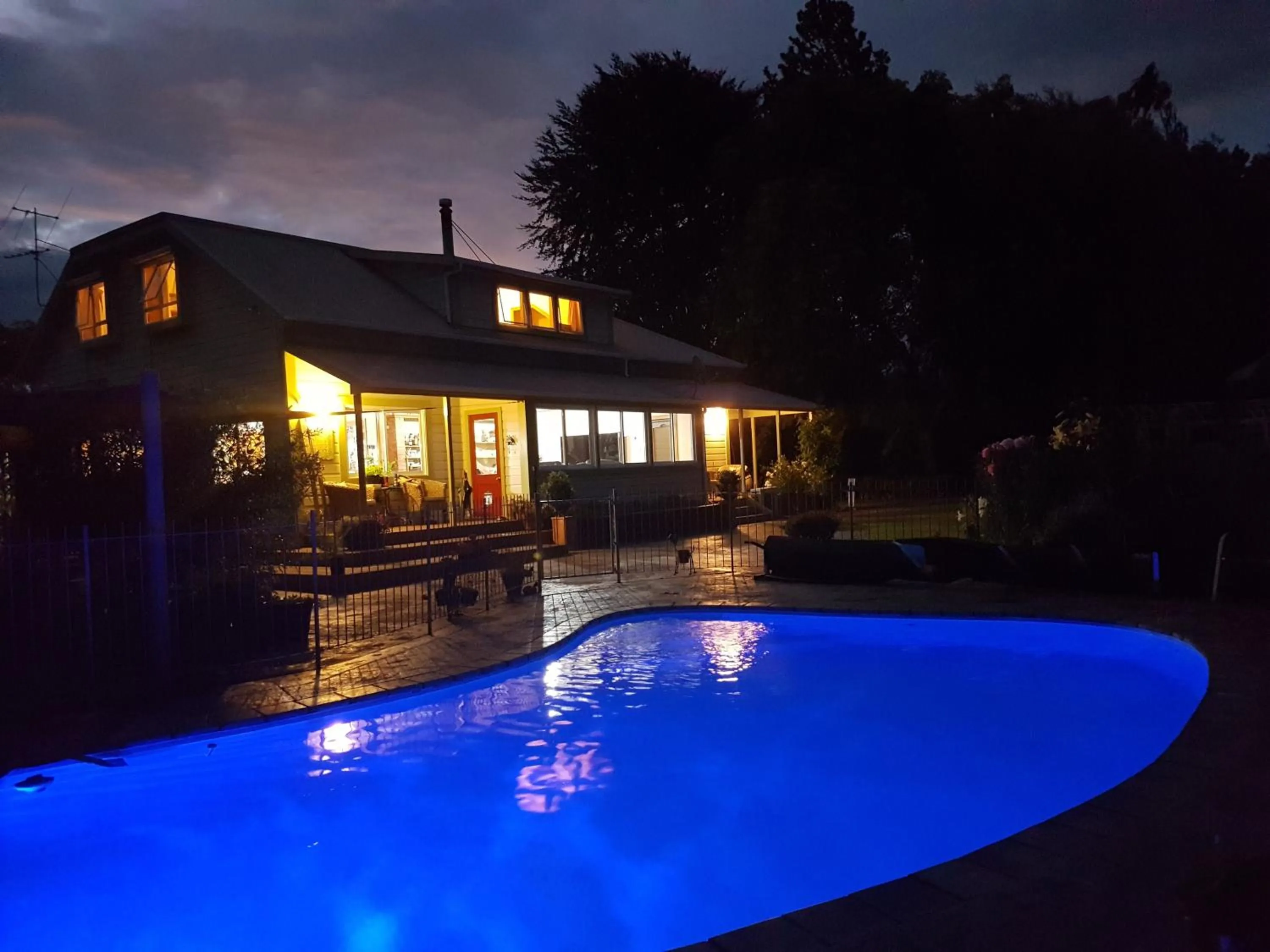 Property building in The Jolly Poacher Retreat