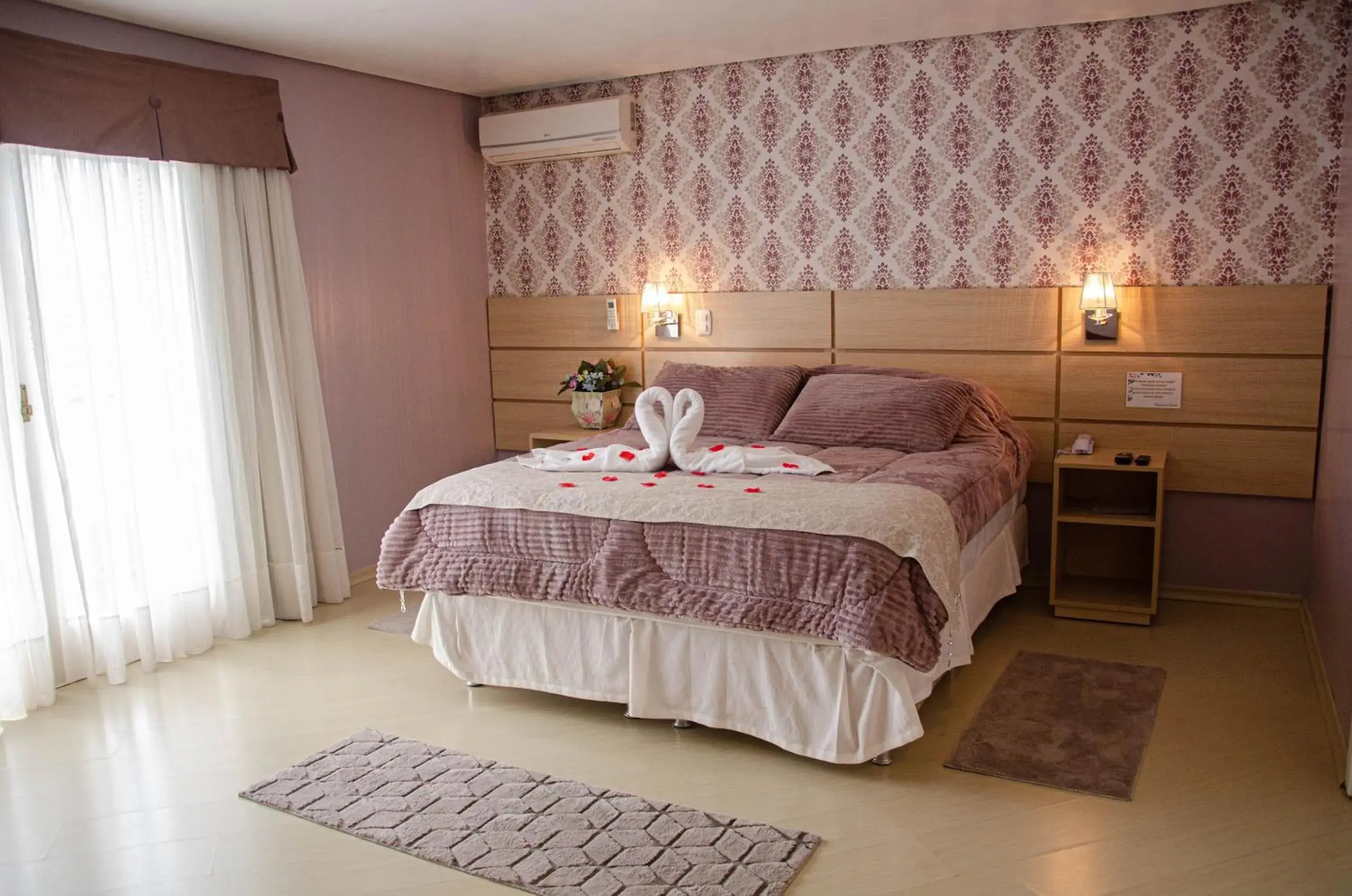 Double Luxury Suite with Spa Bath in Pousada Lanai Gramado Double Luxury Suite with Spa Bath in Pousada Lanai Gramado