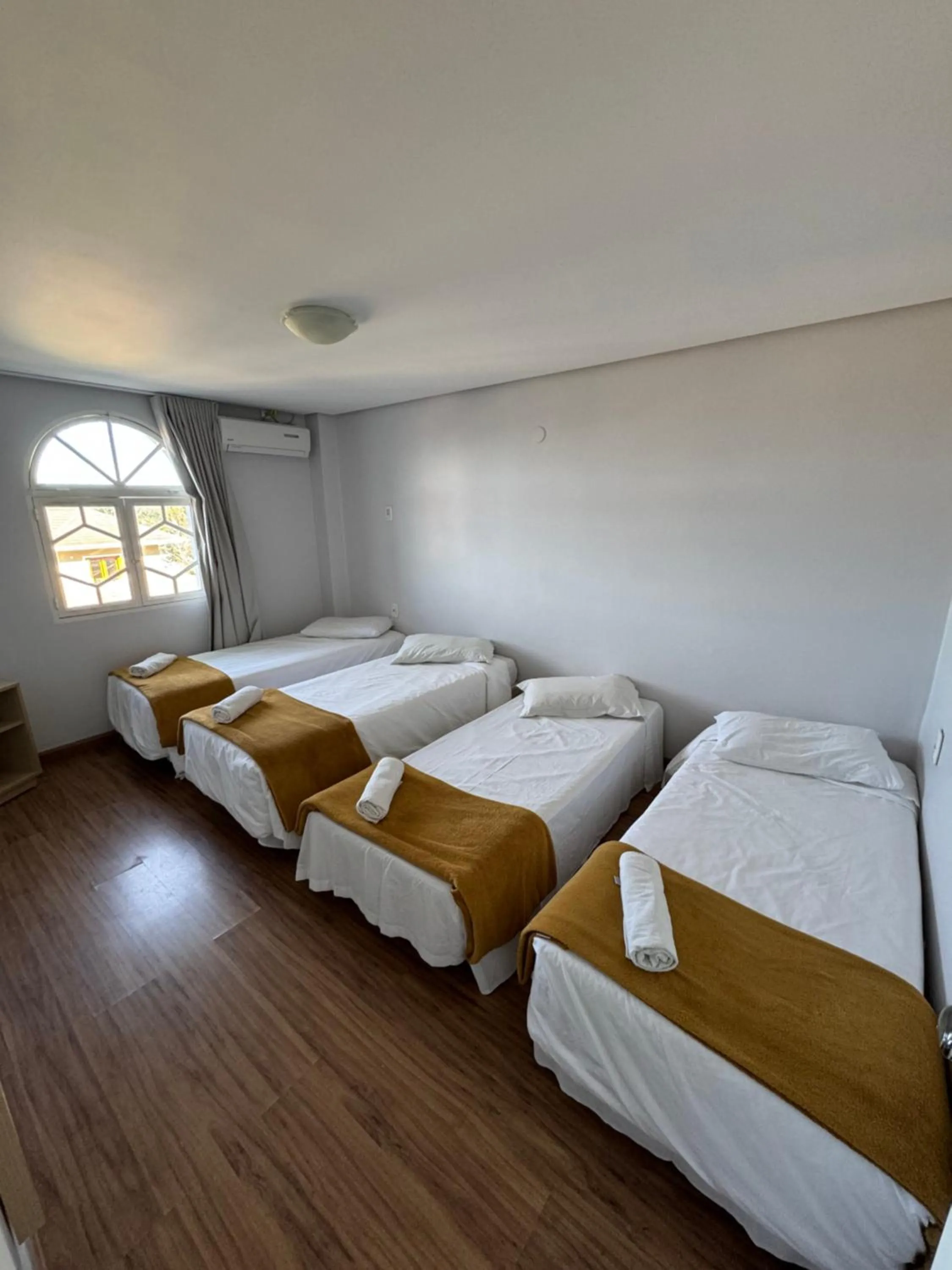 Family, Bed in Pousada Lanai Gramado