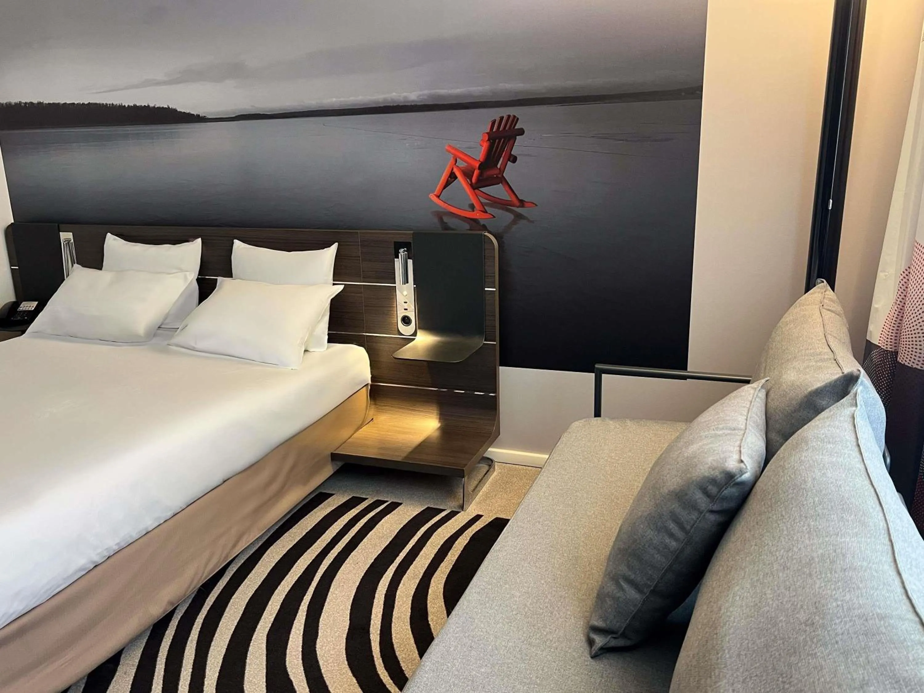 Bedroom, Bed in Novotel Limoges Le Lac