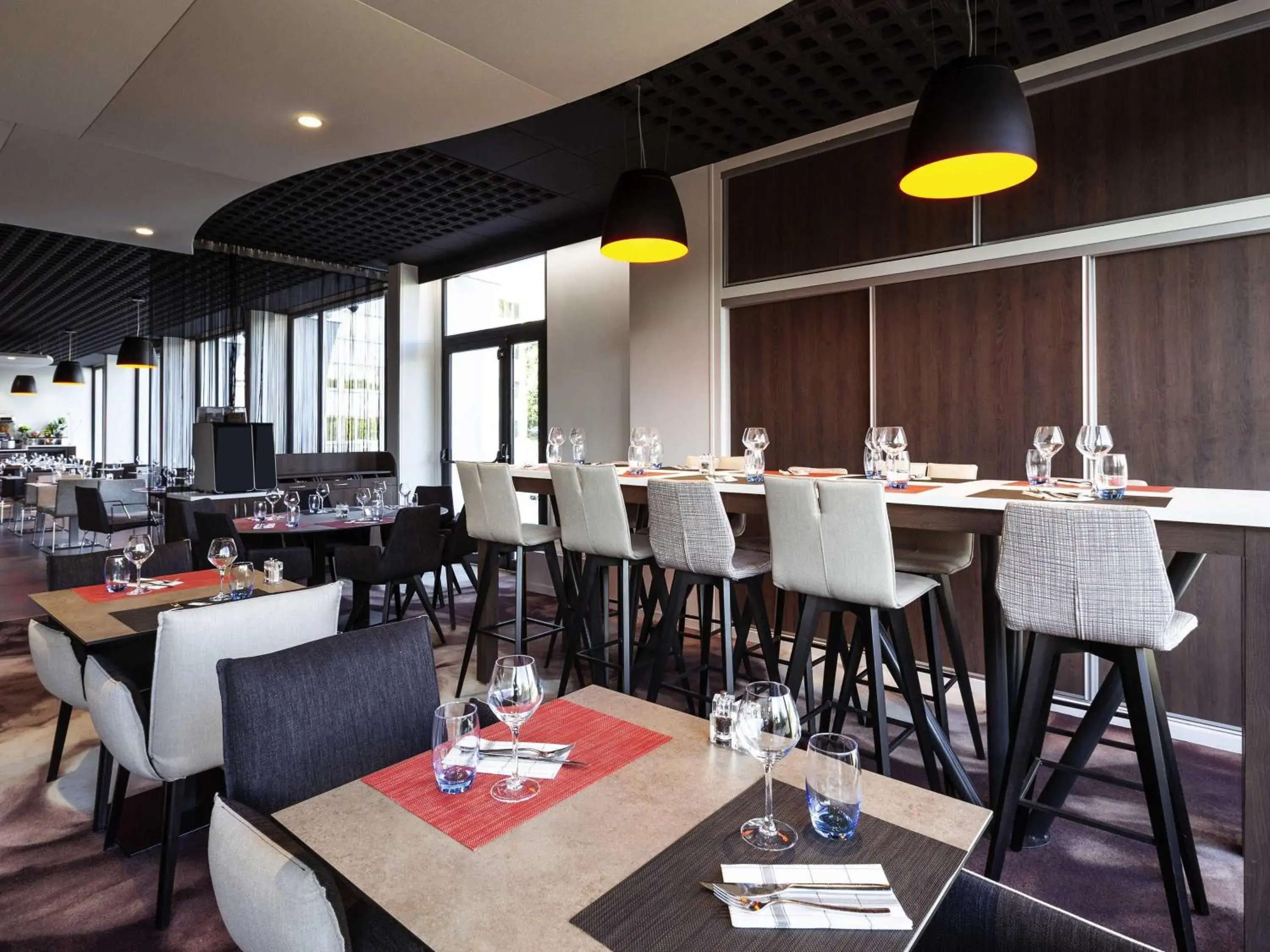 Restaurant/places to eat in Novotel Limoges Le Lac Restaurant/places to eat in Novotel Limoges Le Lac