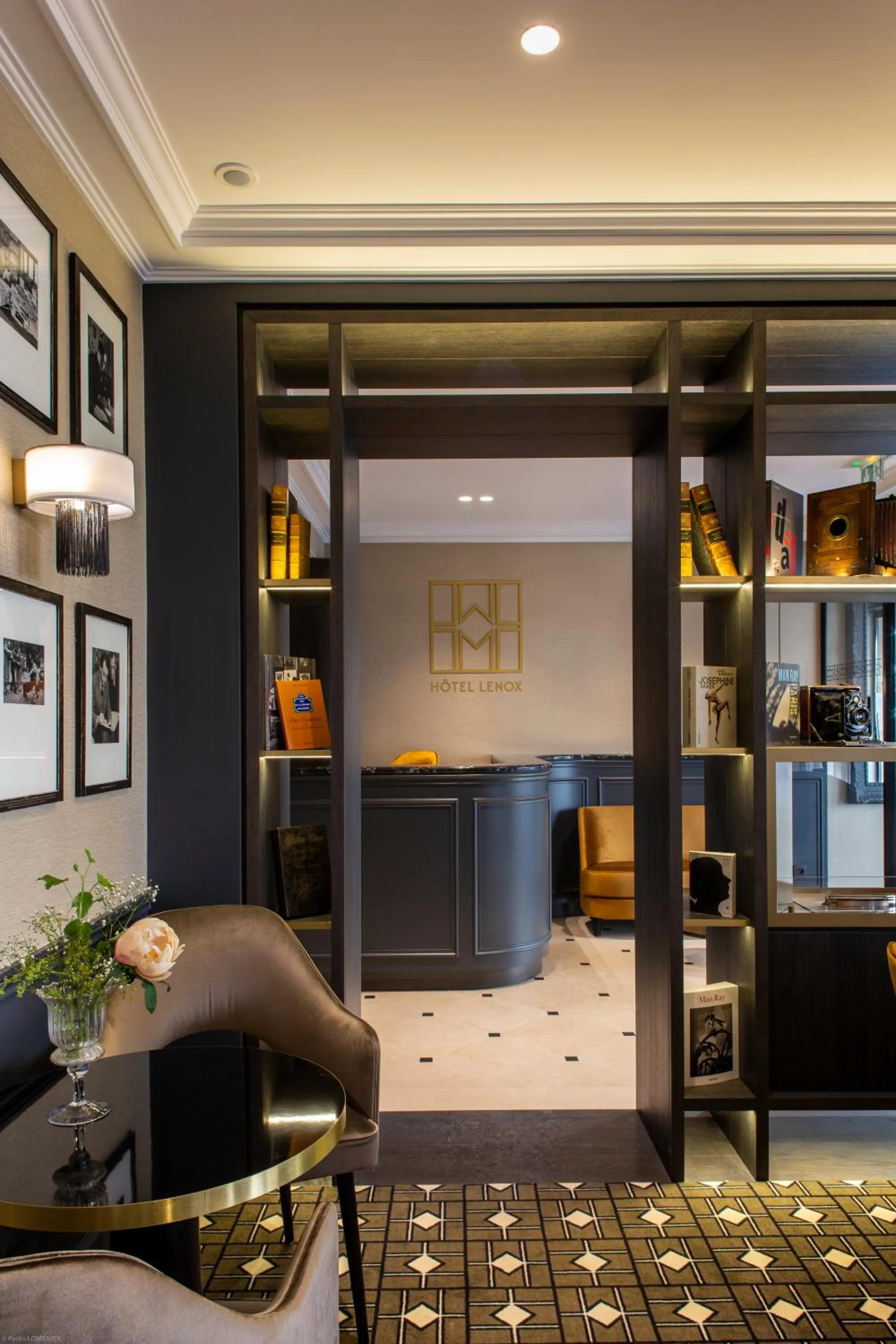 Lobby or reception in Lenox Montparnasse