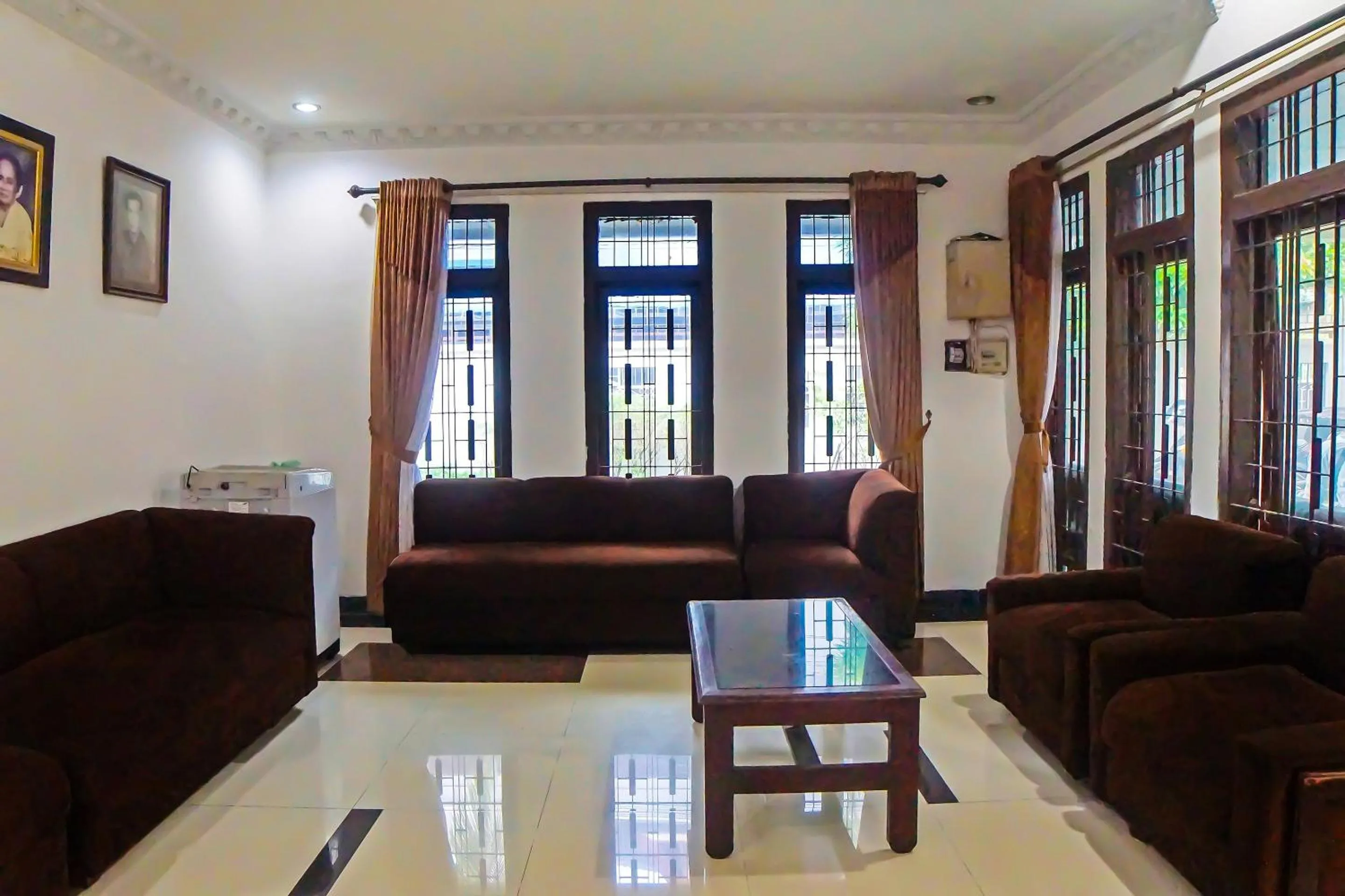 Lobby or reception in OYO 92314 De Coco Guesthouse