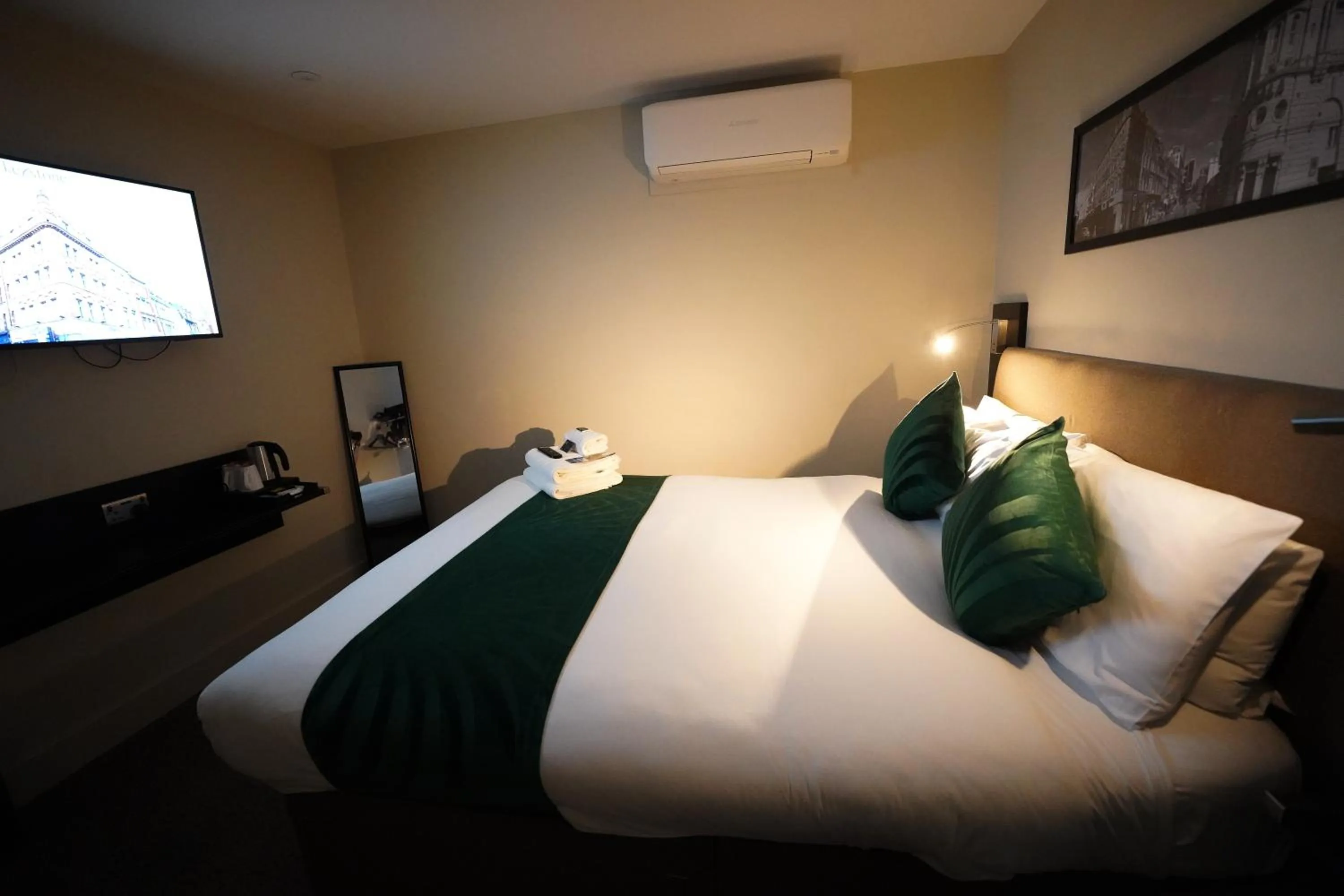 Bed in Keystone House