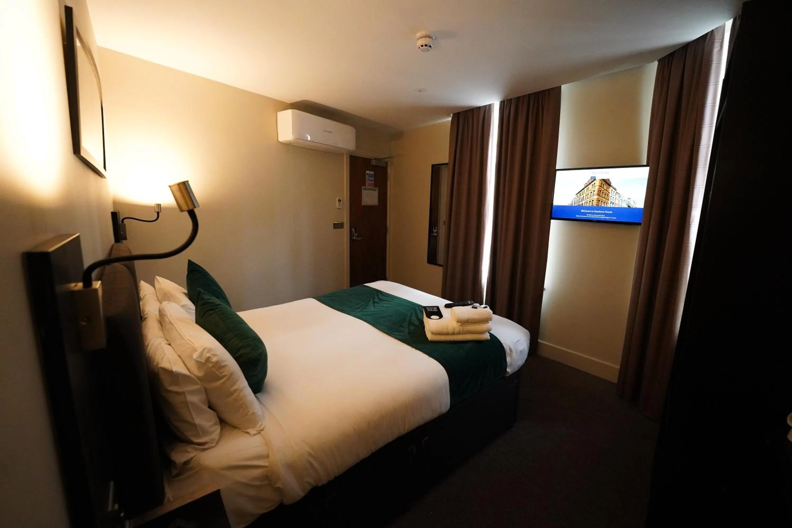 Bed in Keystone House