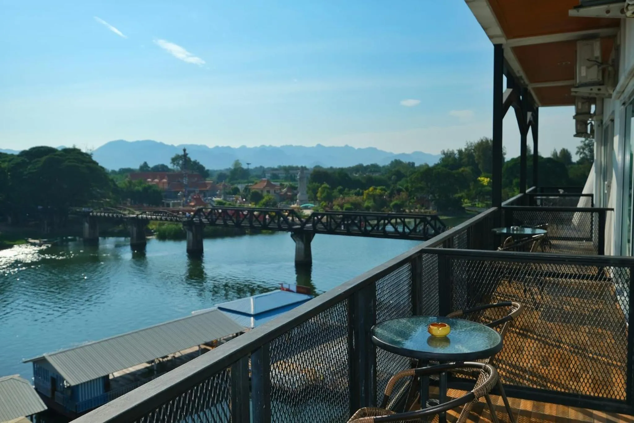 Balcony/Terrace in River Kwai View Hotel Kanchanaburi