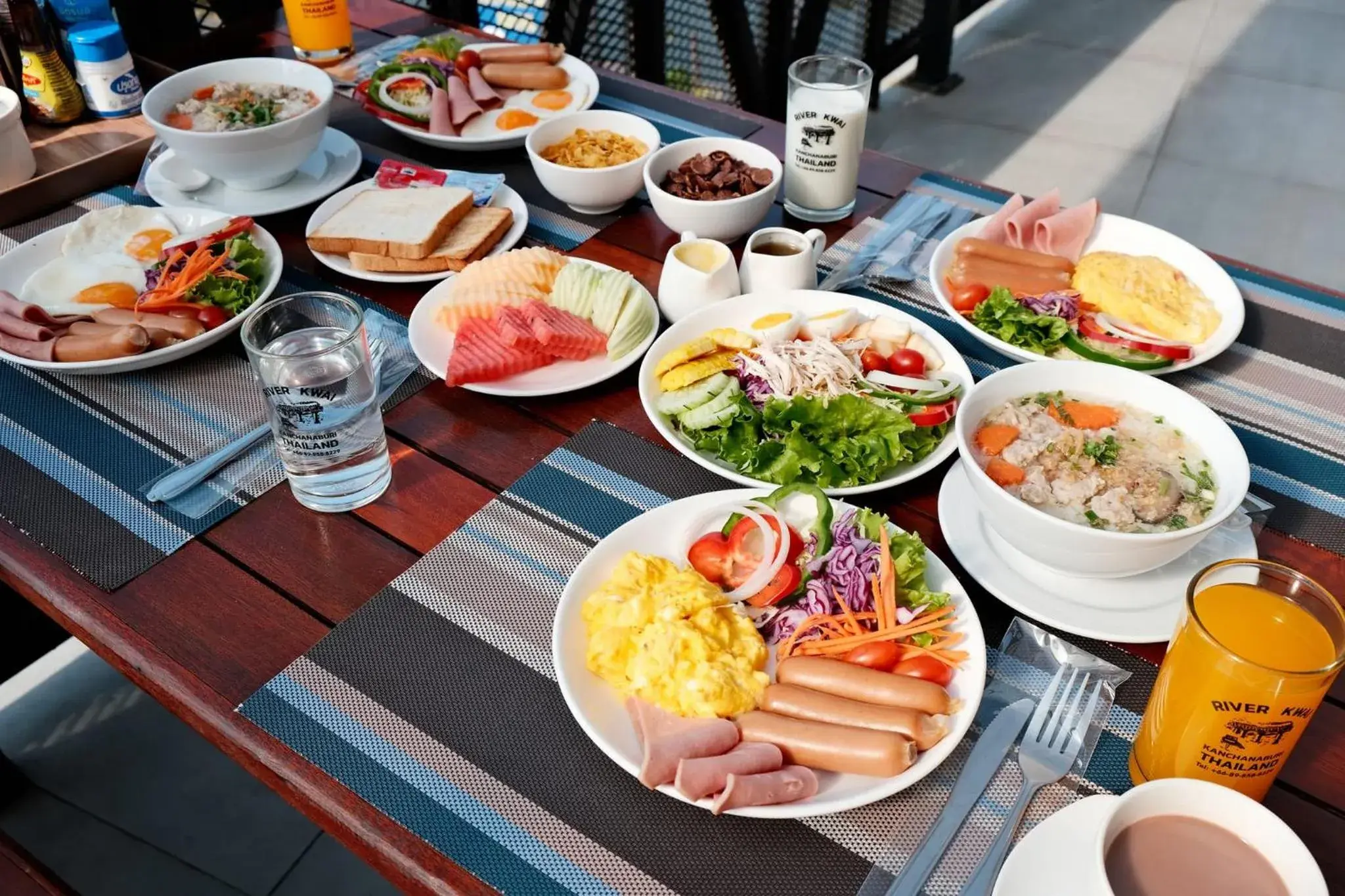 Breakfast in River Kwai View Hotel Kanchanaburi Breakfast in River Kwai View Hotel Kanchanaburi