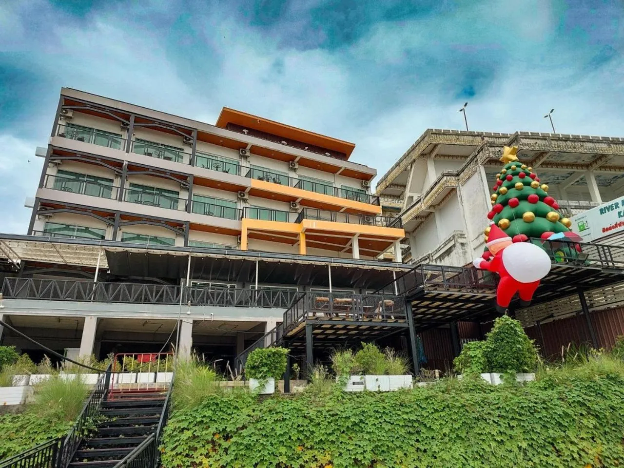 Property building in River Kwai View Hotel Kanchanaburi