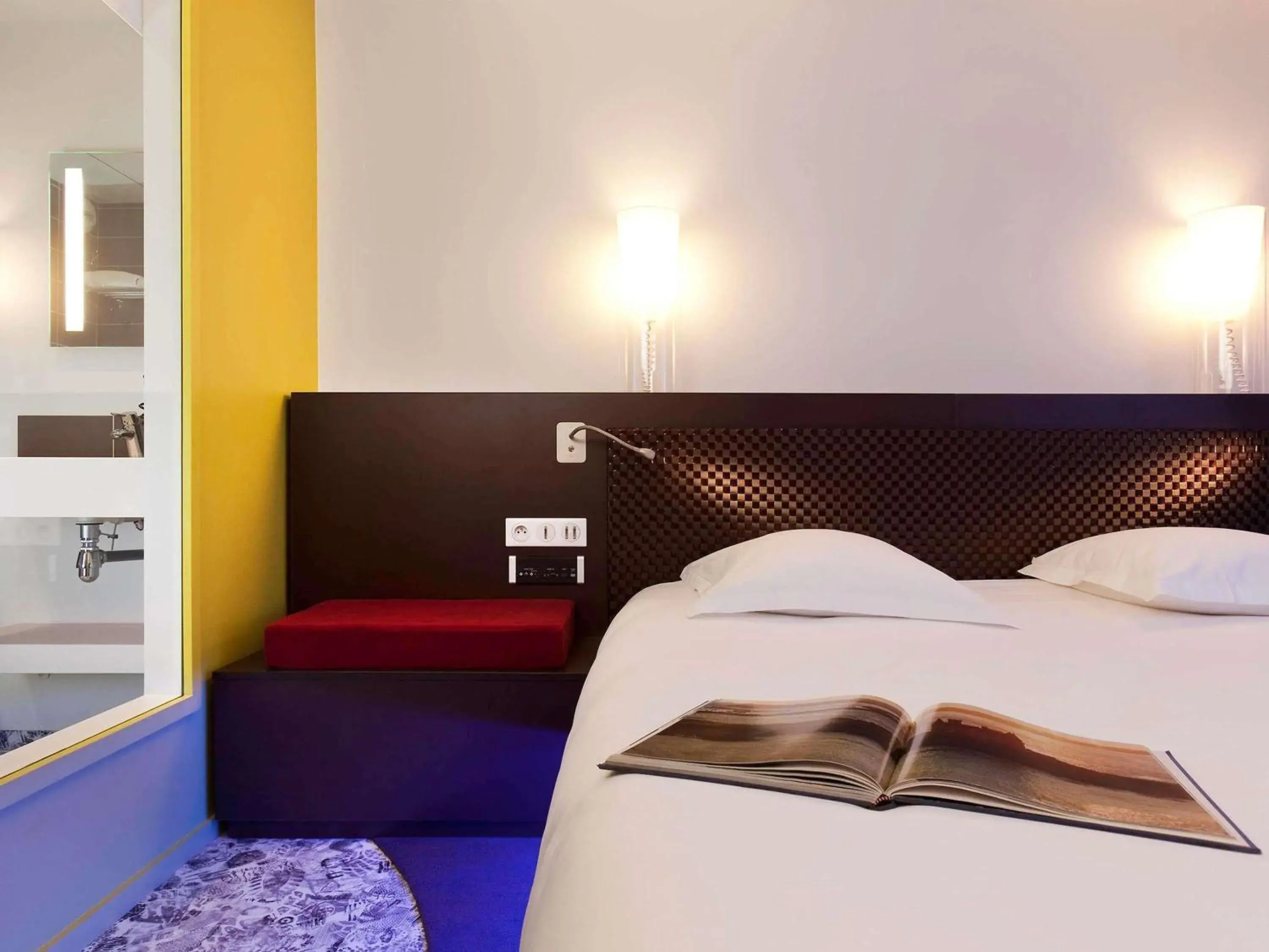 Property building, Bed in ibis Styles Lorient Caudan Property building, Bed in ibis Styles Lorient Caudan