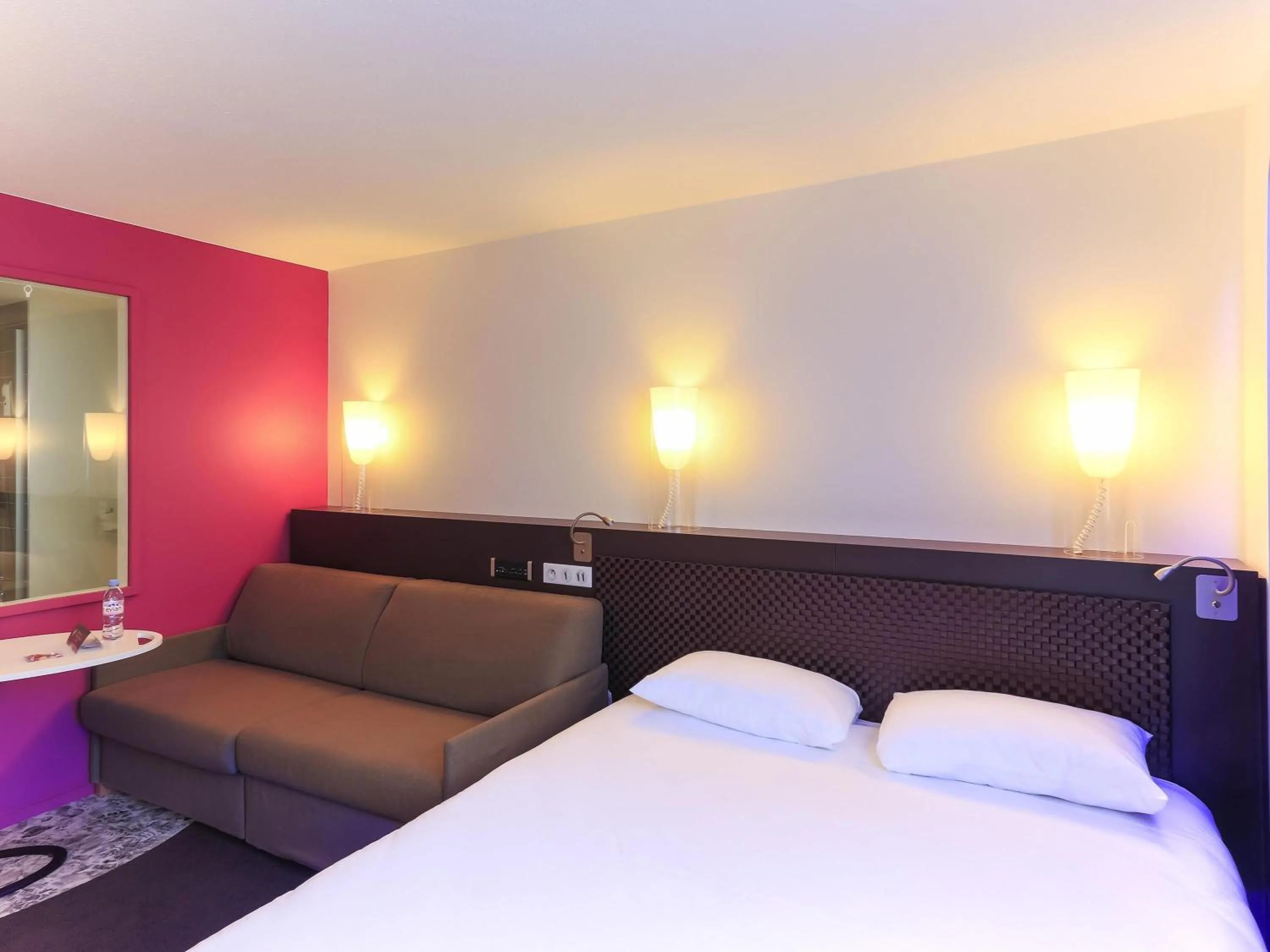 Bed in ibis Styles Lorient Caudan