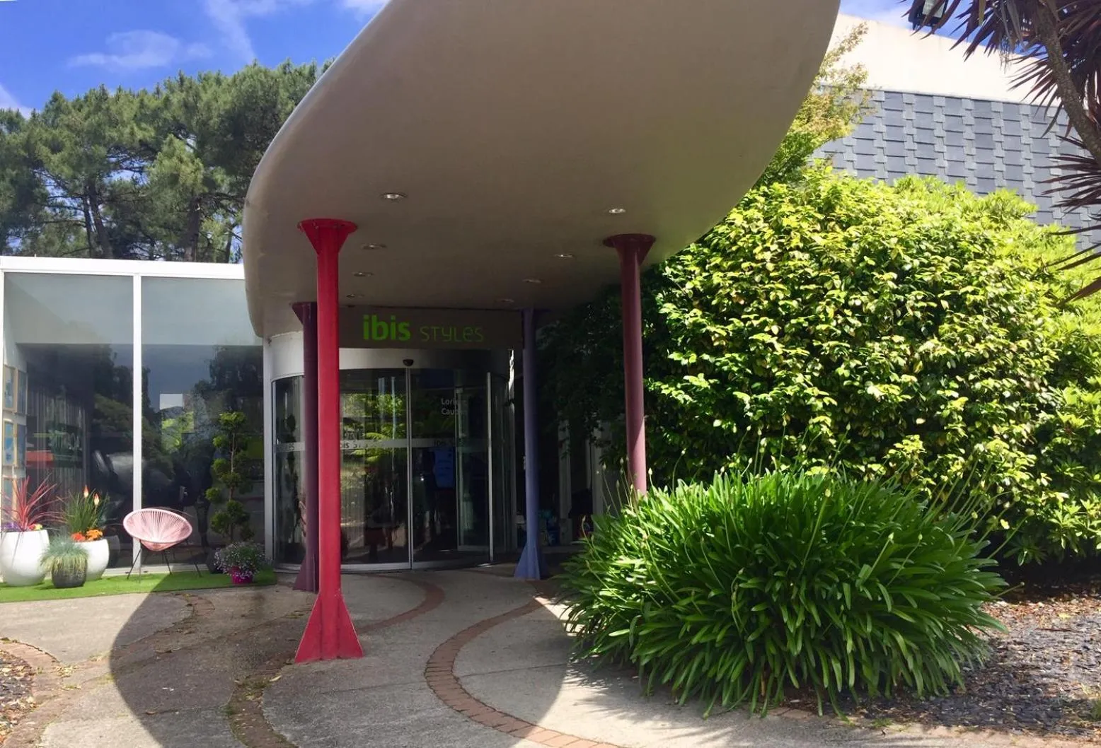 Facade/entrance in ibis Styles Lorient Caudan