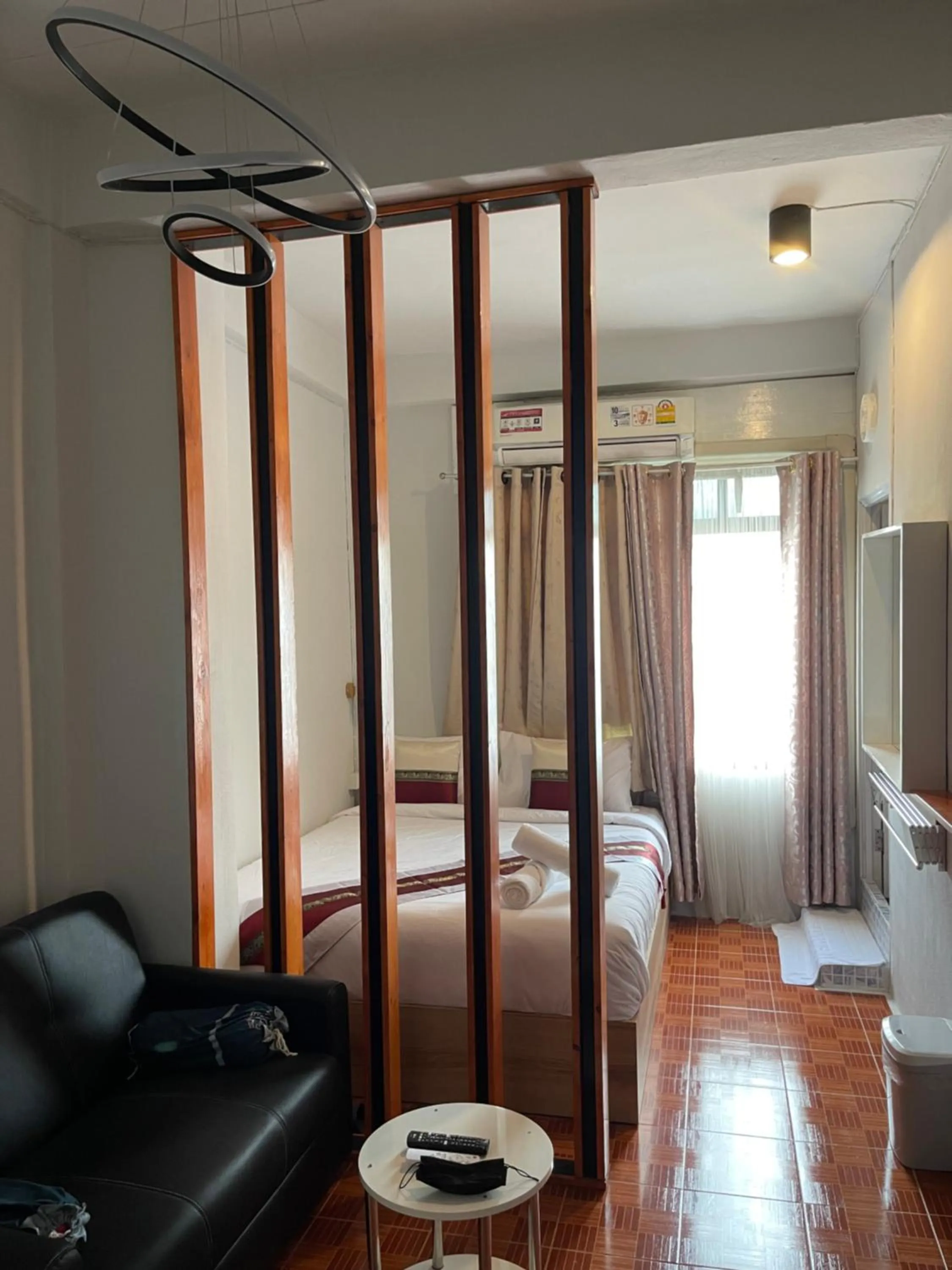 Bedroom, Bed in Acozyposhtel