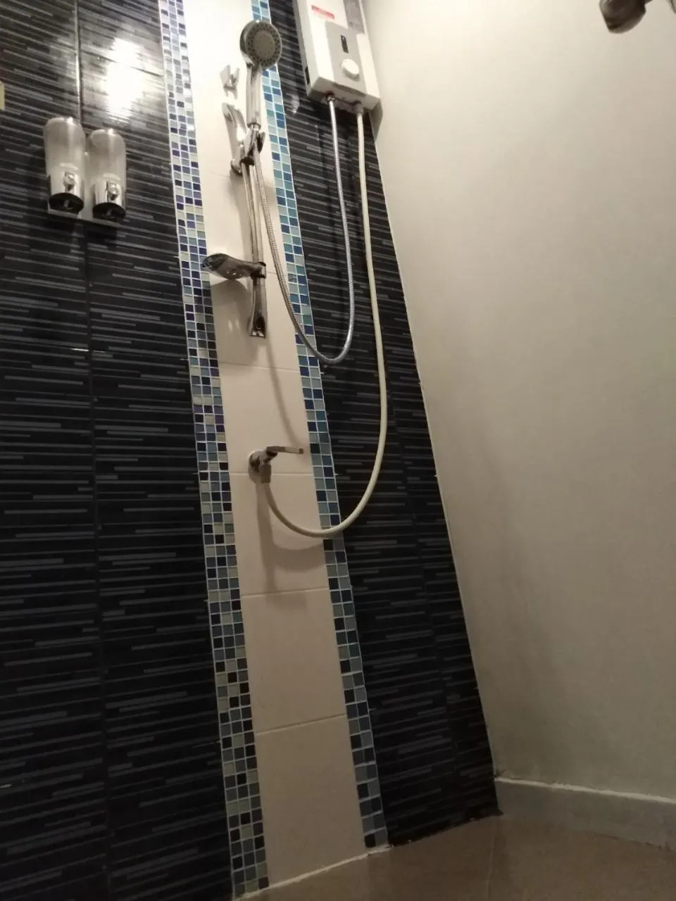 Bathroom in Acozyposhtel