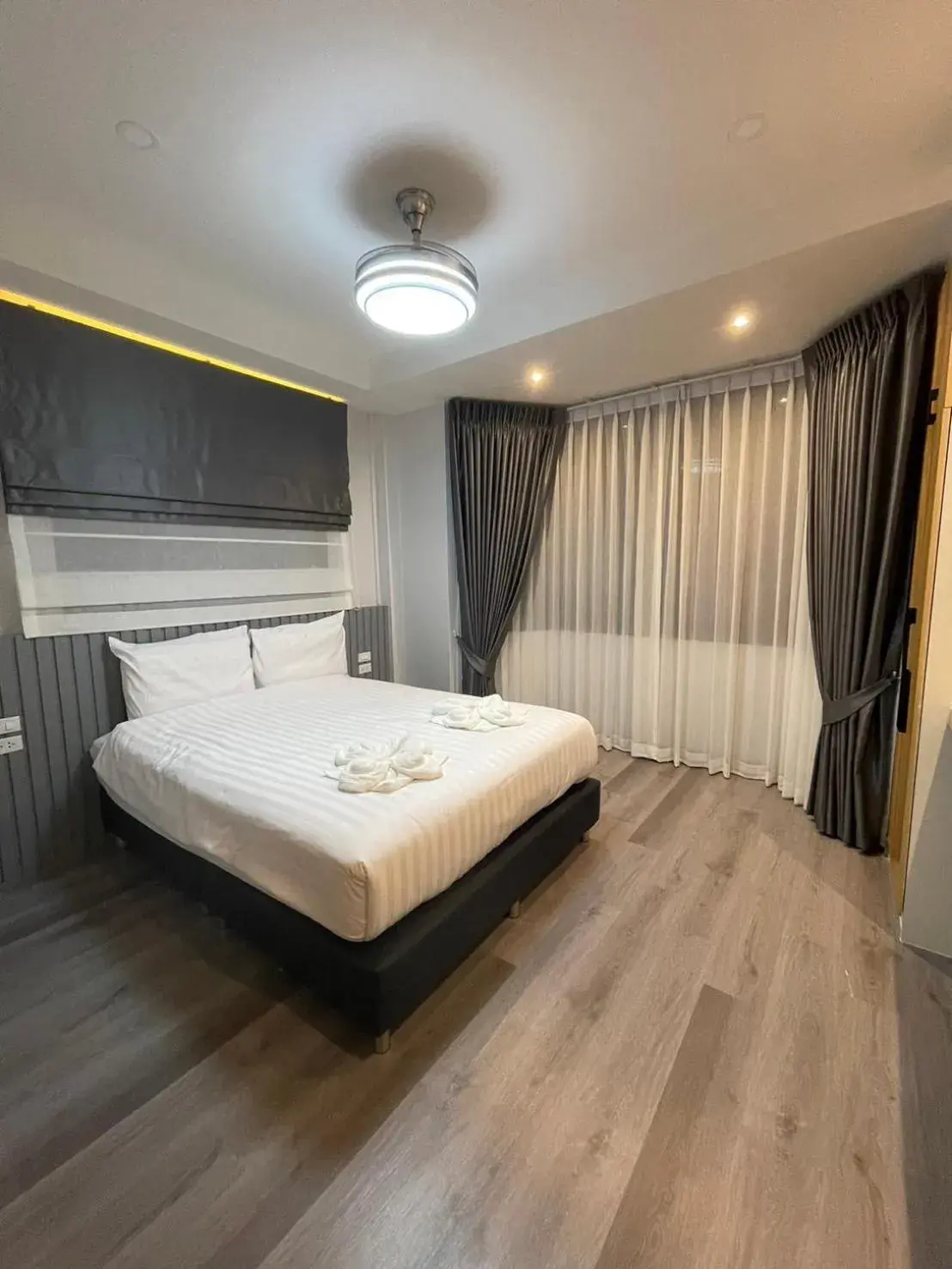 Bed in Acozyposhtel Bed in Acozyposhtel