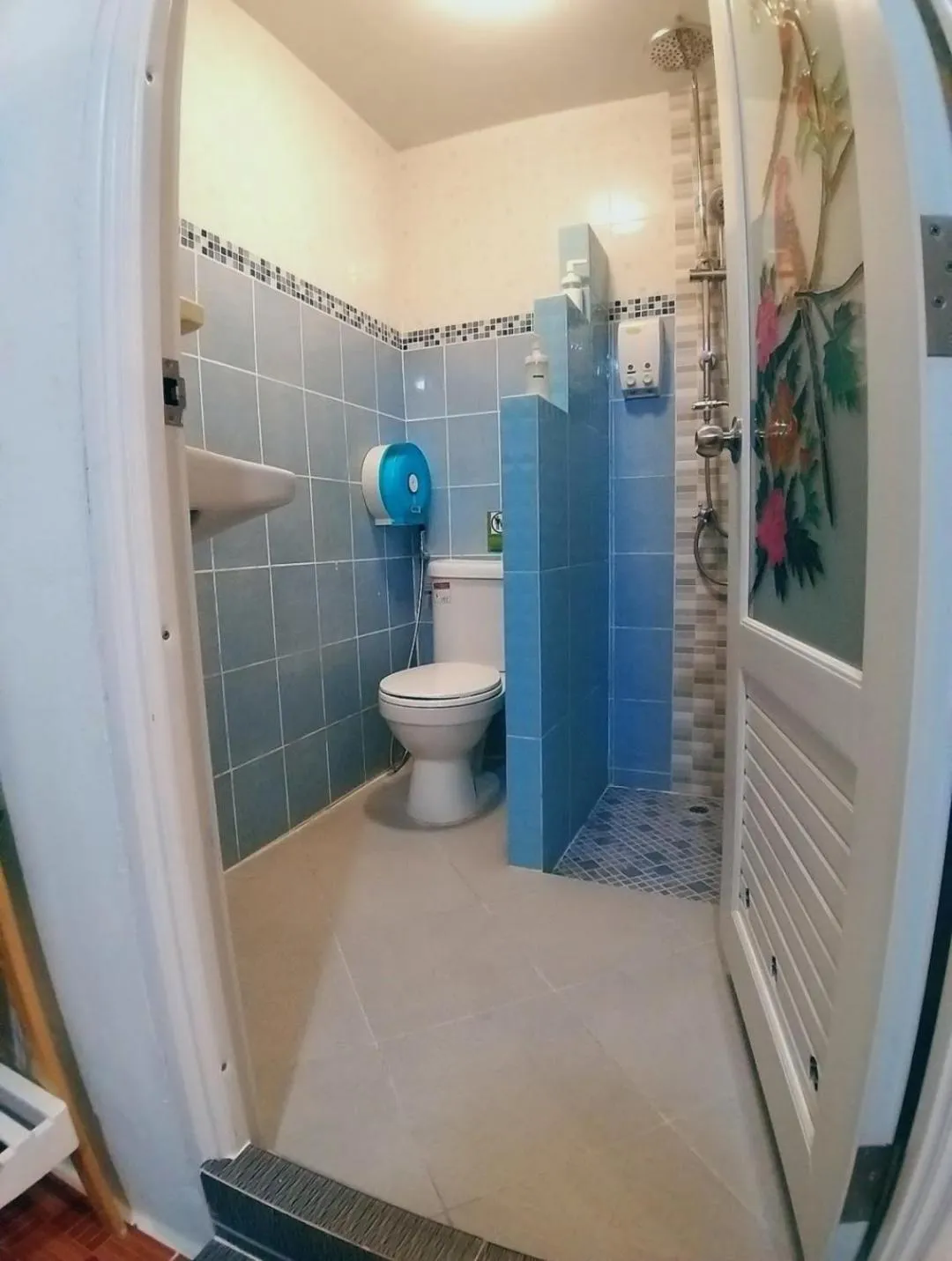 Bathroom in Acozyposhtel