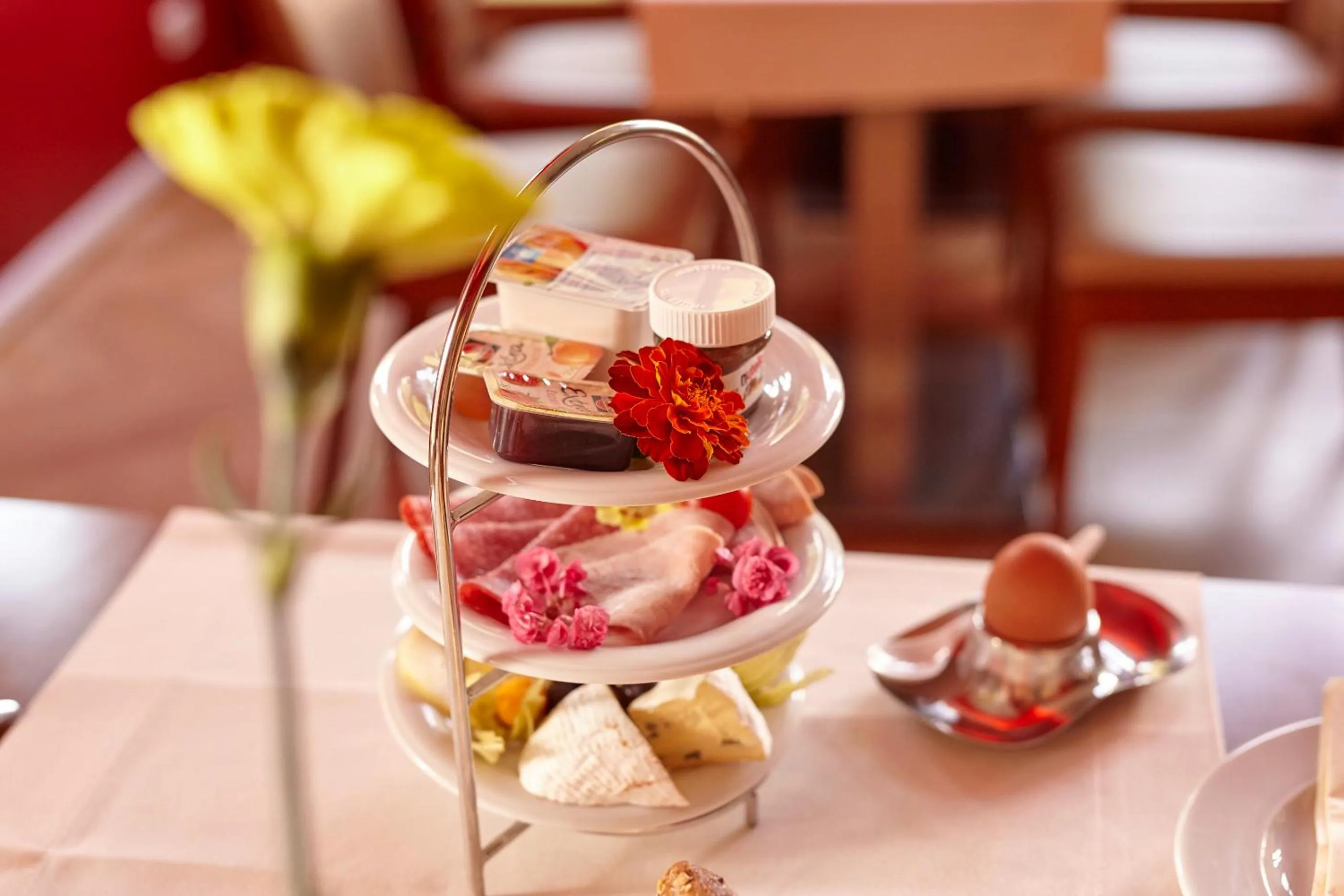 Breakfast in Gästehaus des Elsa Brändström Haus