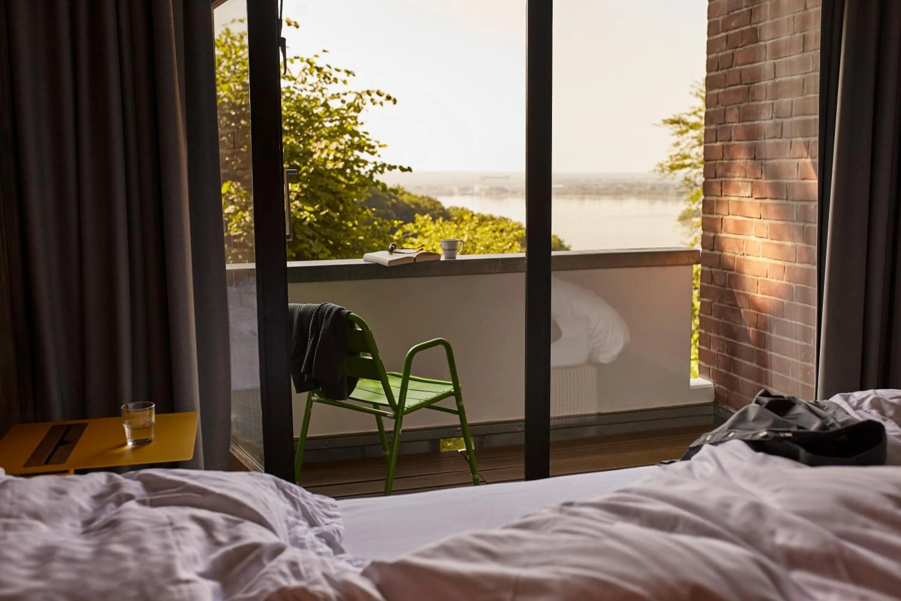 Balcony/Terrace, Bed in Gästehaus des Elsa Brändström Haus