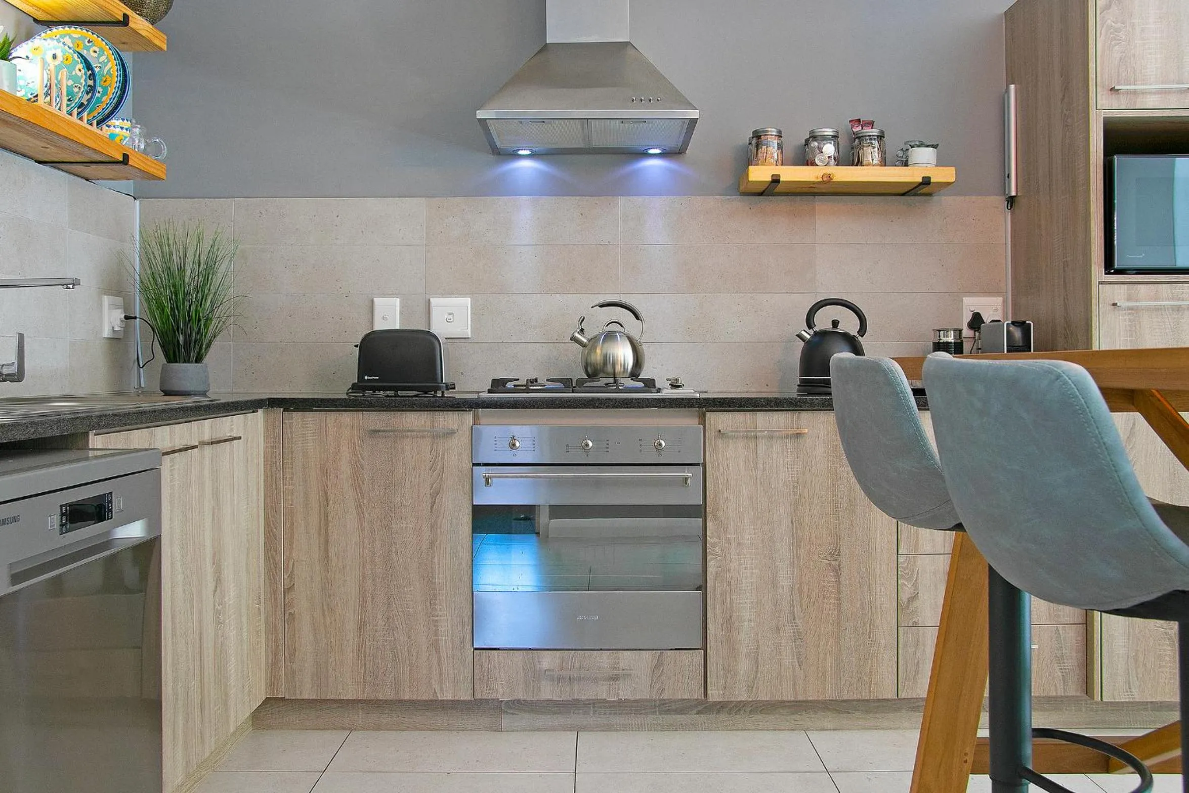 Century City Luxury Two Bedroom Apartment
