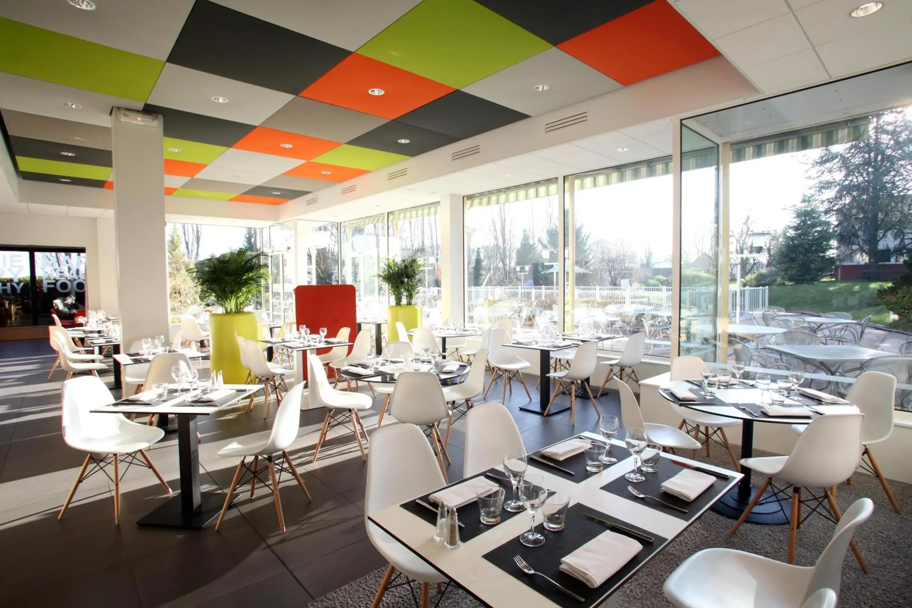 Restaurant/places to eat in ibis Styles Nancy Sud Restaurant/places to eat in ibis Styles Nancy Sud