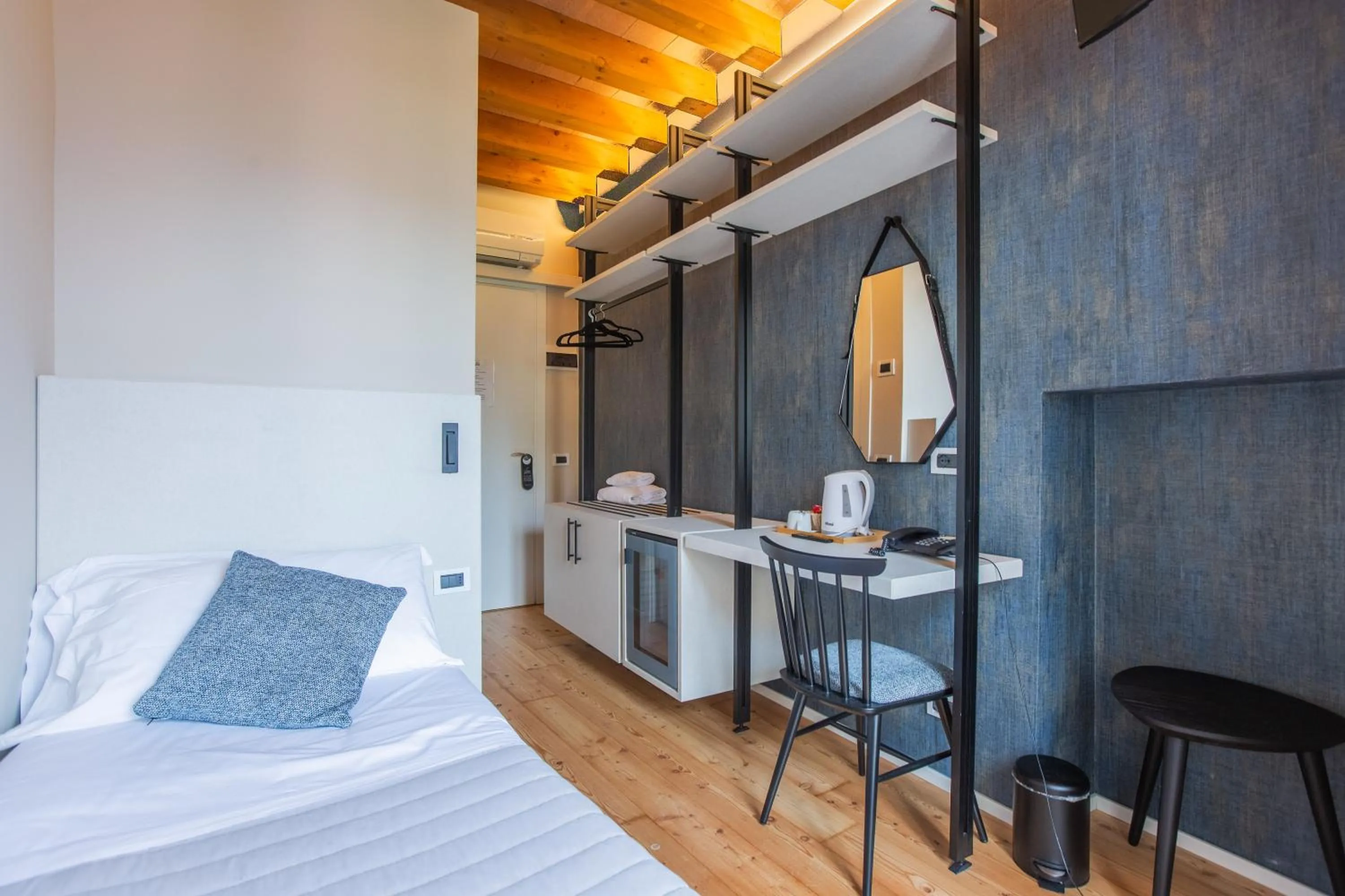 Bed in Albergo Del Sole