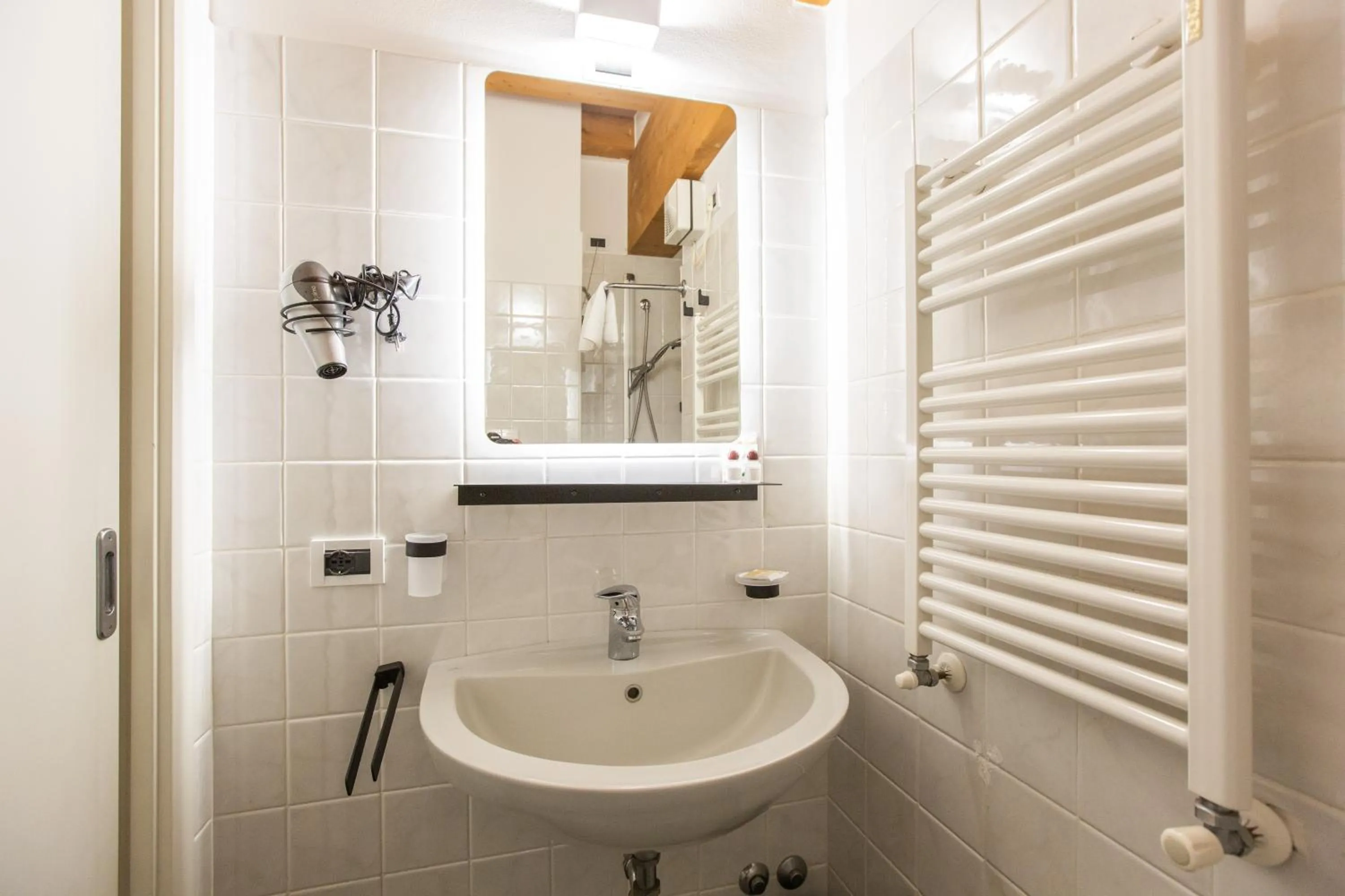 Bathroom in Albergo Del Sole