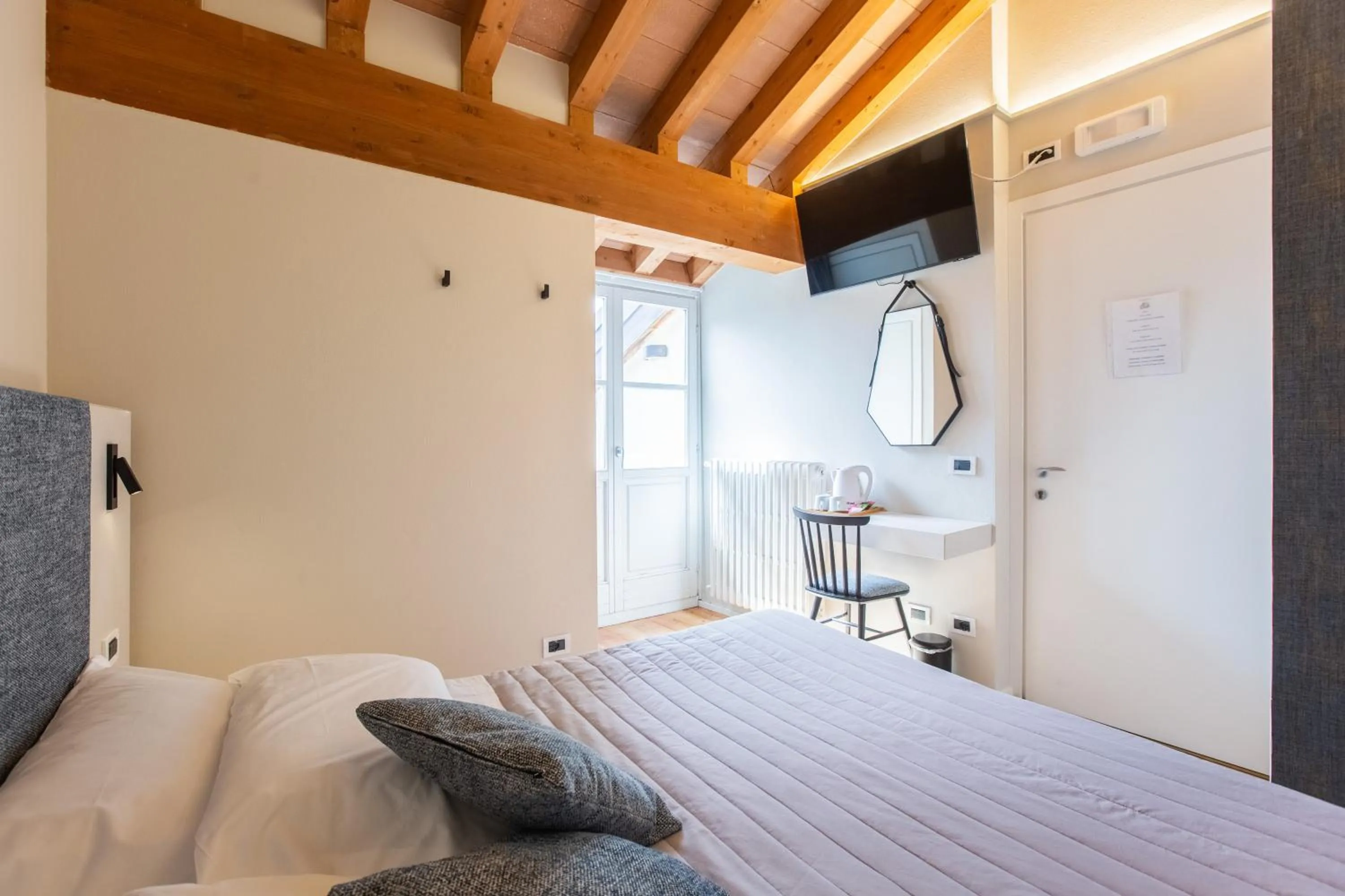 Bed in Albergo Del Sole