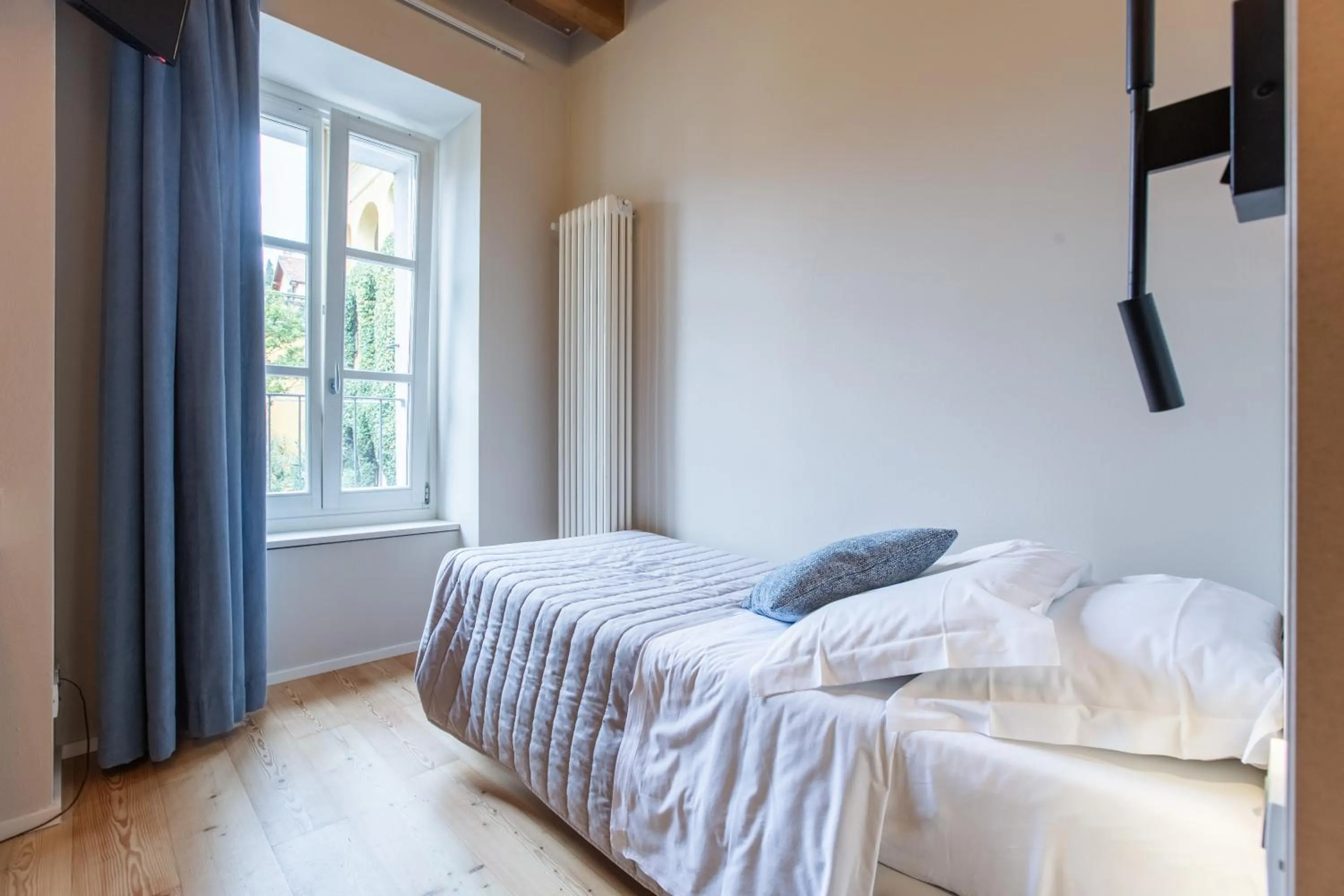 Bed in Albergo Del Sole
