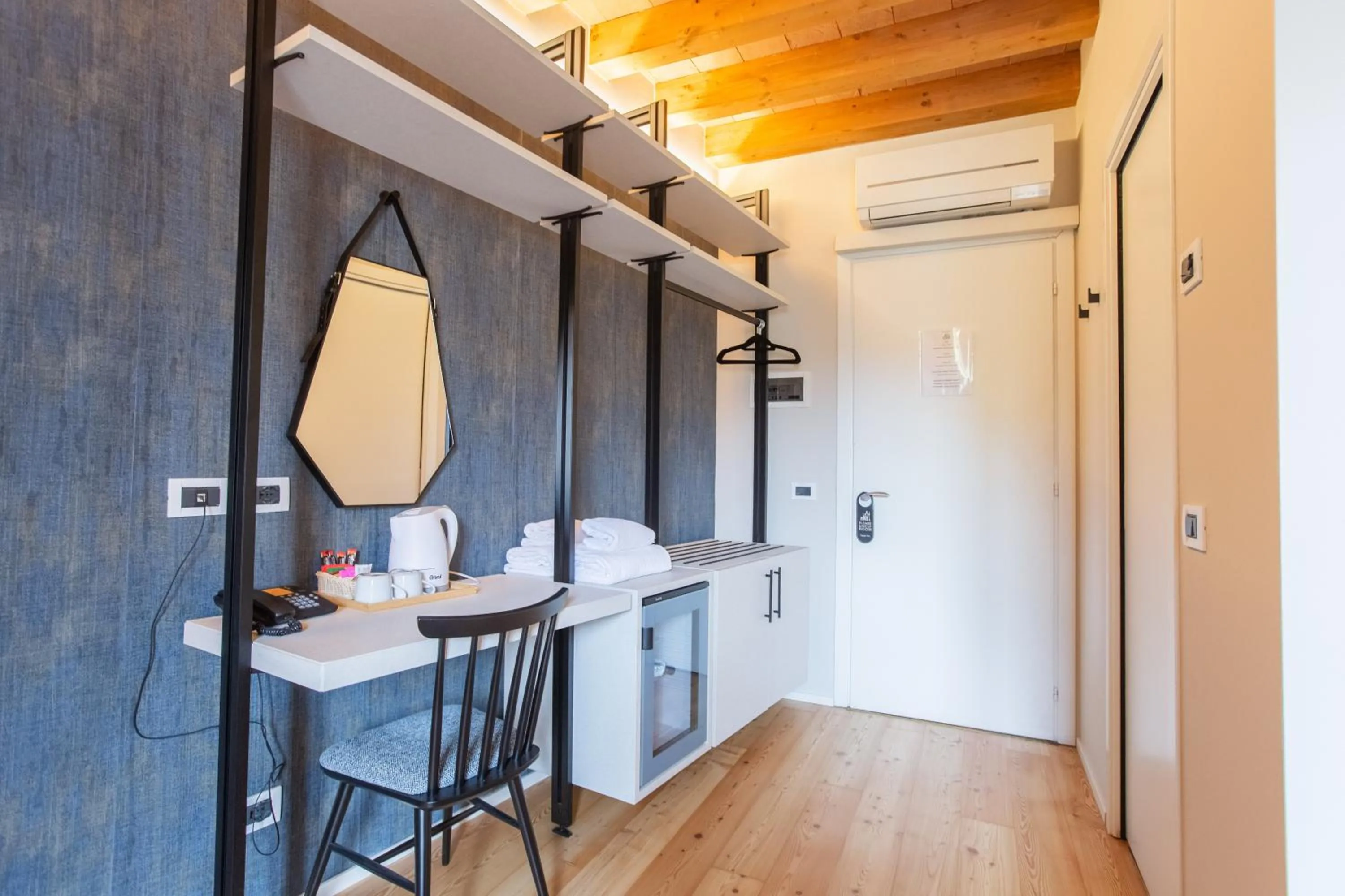 air conditioner in Albergo Del Sole