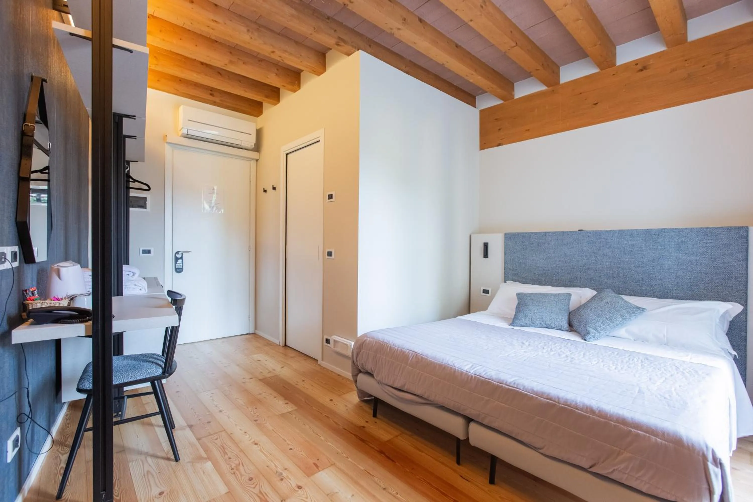 Bed in Albergo Del Sole