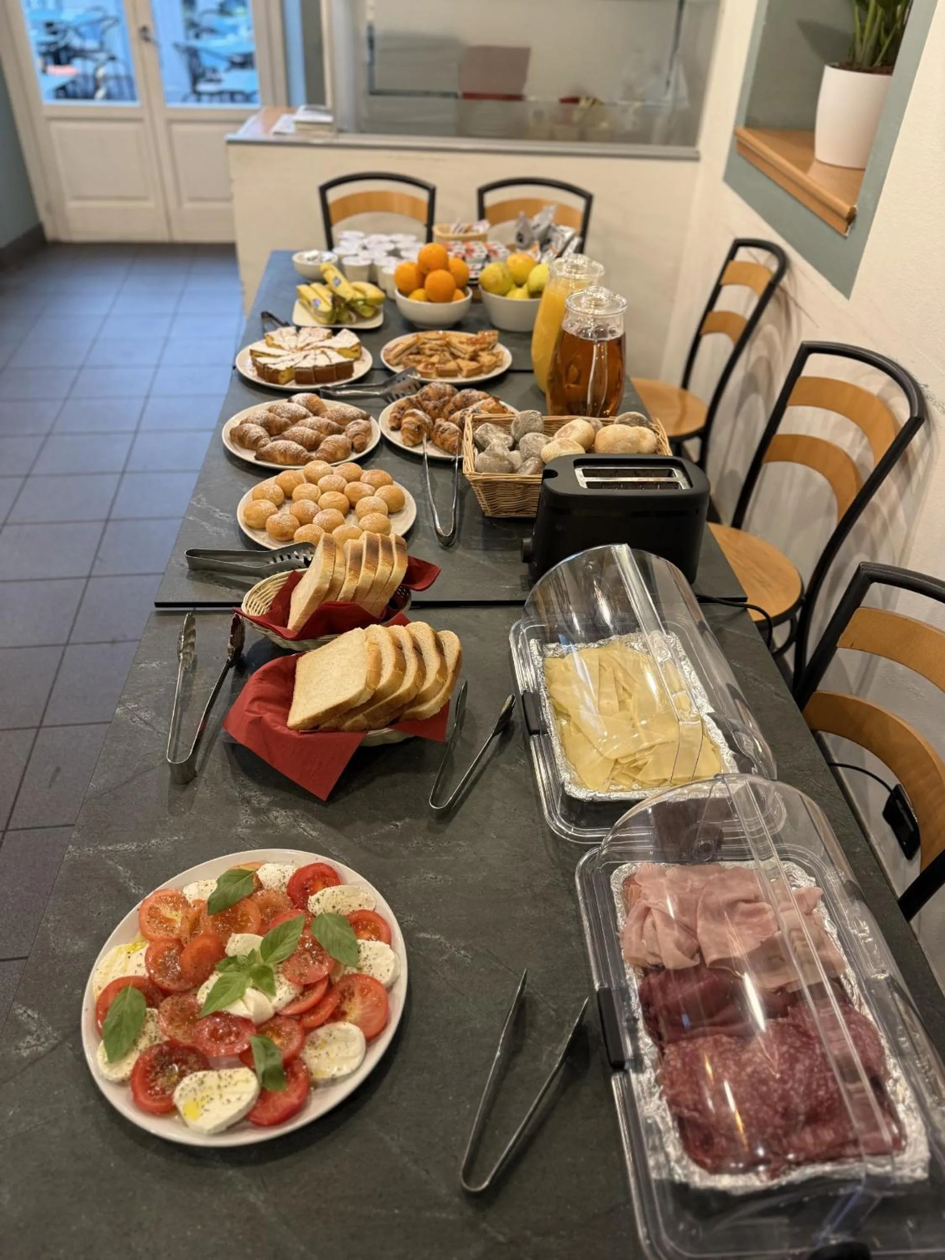 Breakfast in Albergo Del Sole