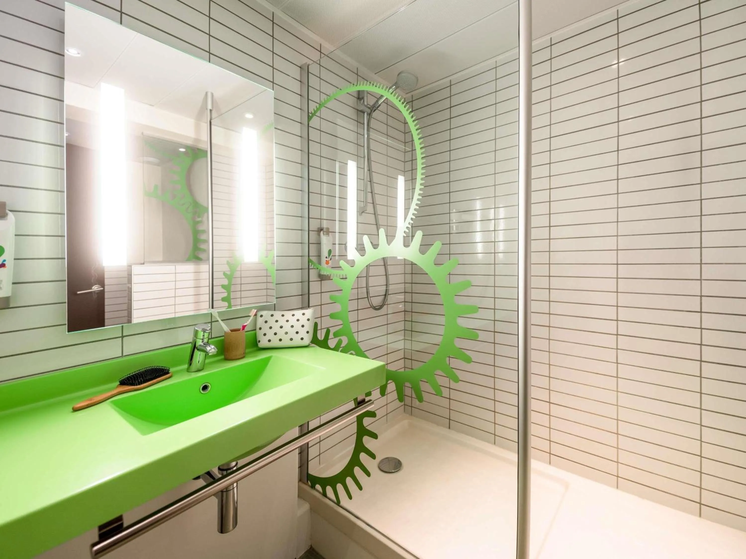 Bedroom in ibis Styles Besançon