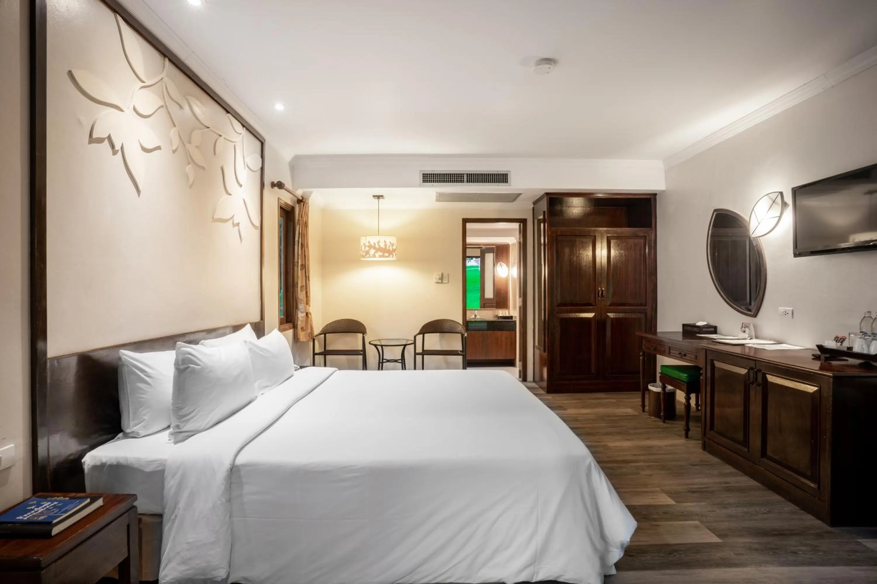 Bedroom, Bed in The Leaf on The Sands by Katathani - SHA Extra Plus