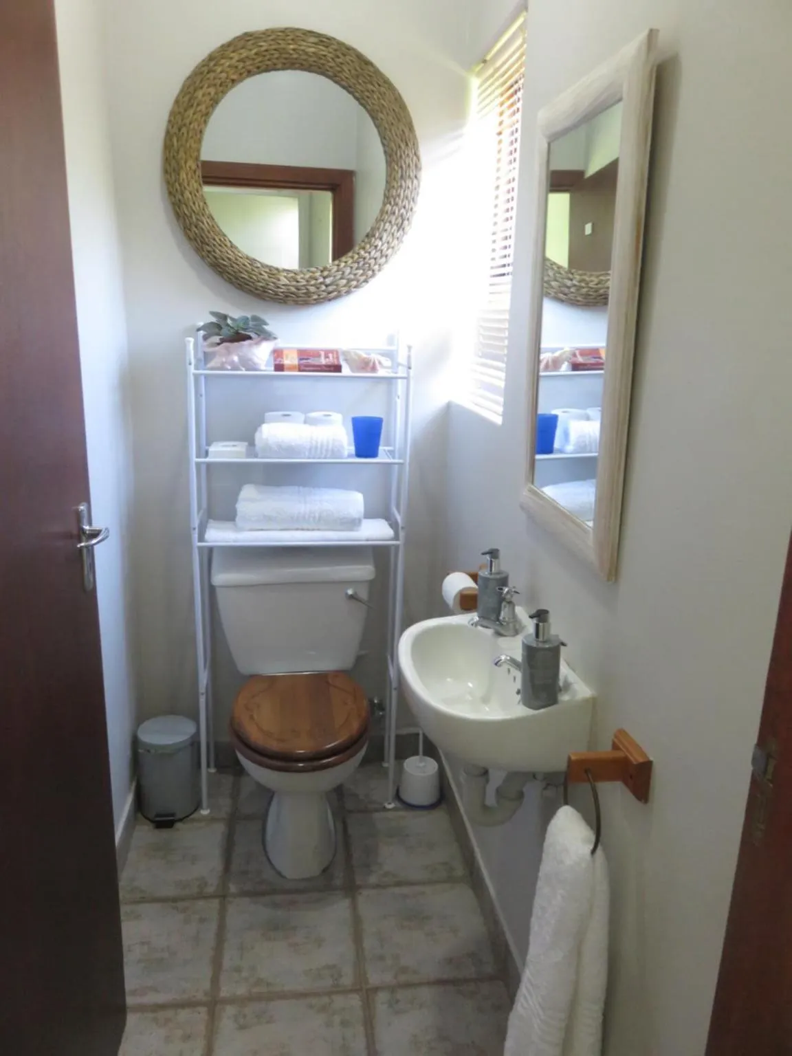 Cul de Sac - Accommodation