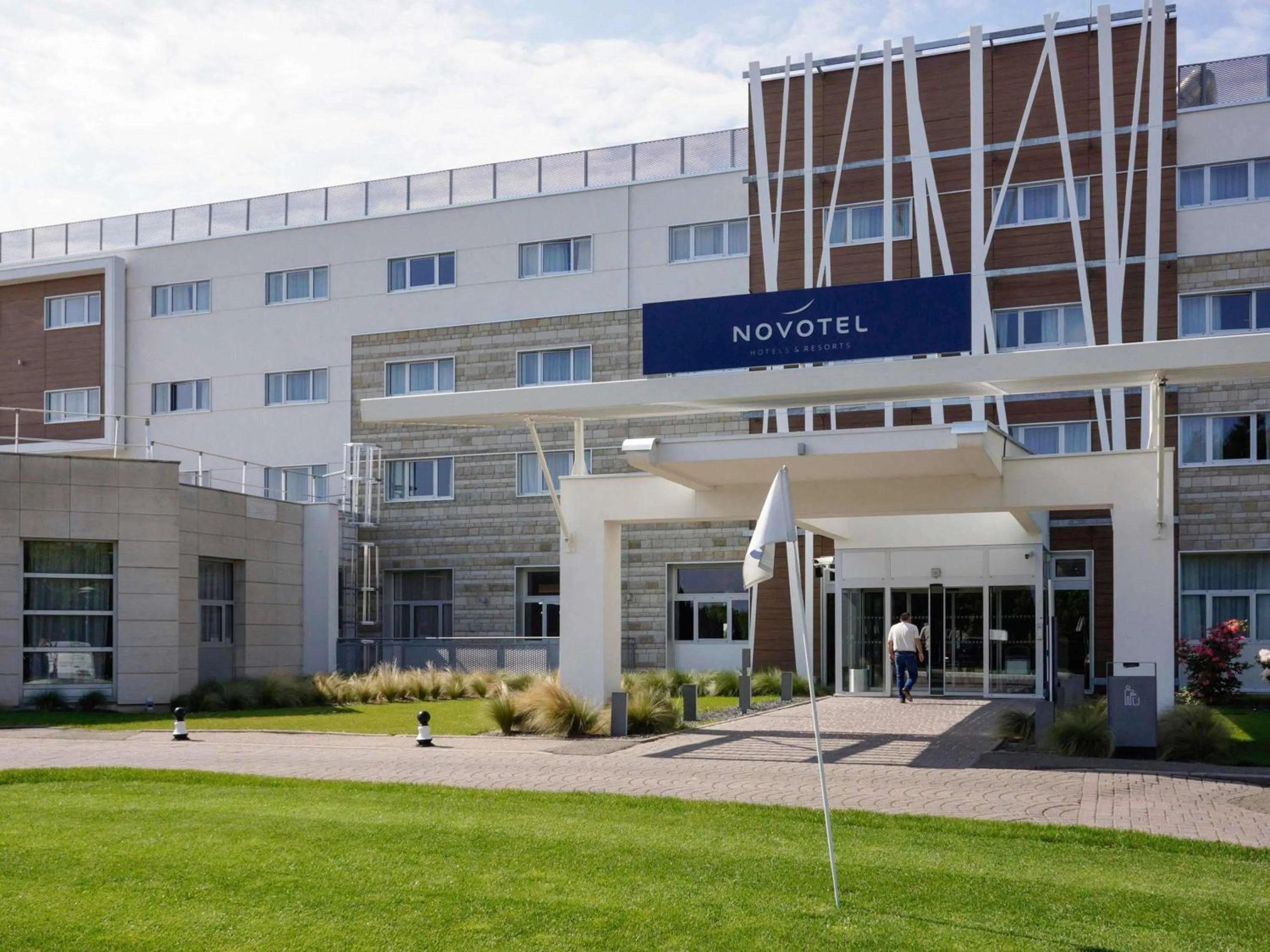 Property building in Novotel Saint-Quentin en Yvelines