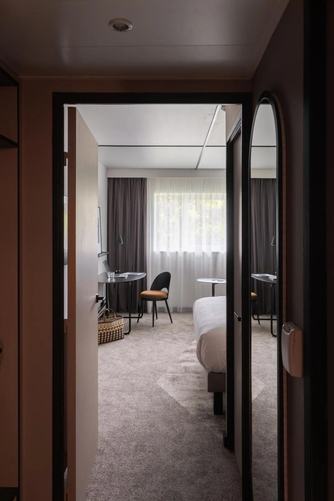 Photo of the whole room, Bed in Novotel Saint-Quentin en Yvelines