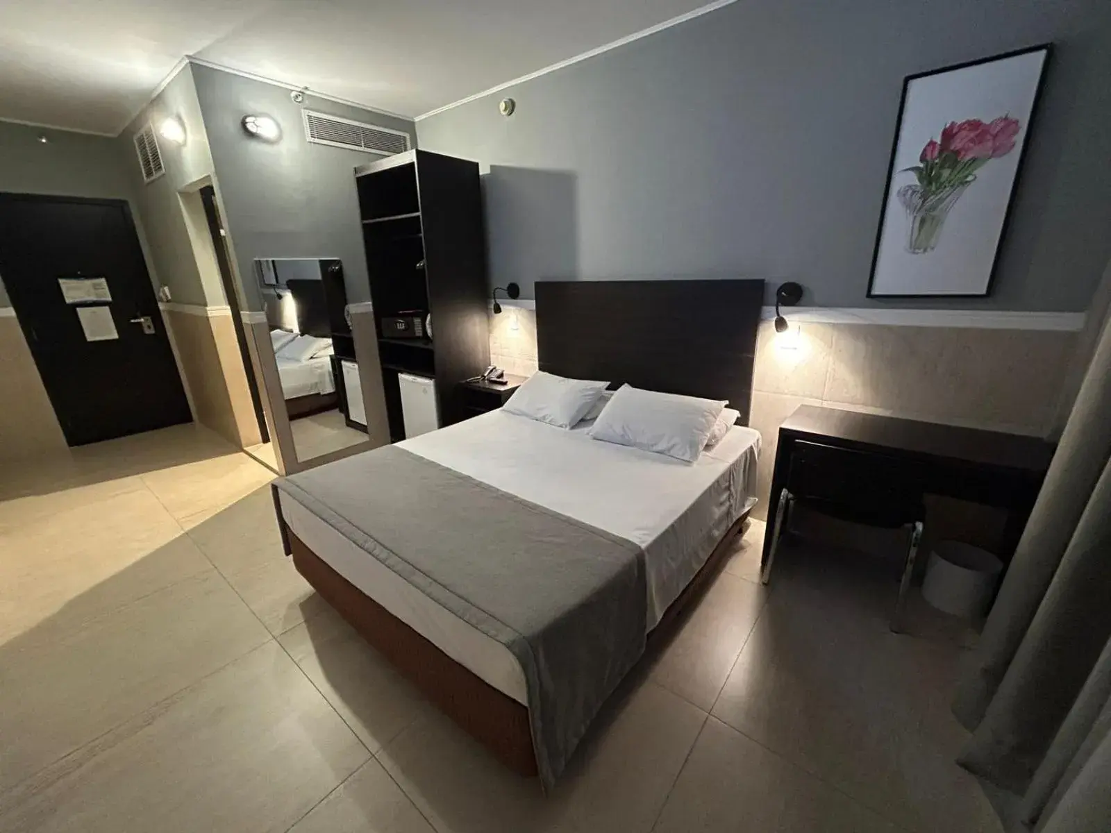 Photo of the whole room, Bed in Hotel Mega Polo Photo of the whole room, Bed in Hotel Mega Polo