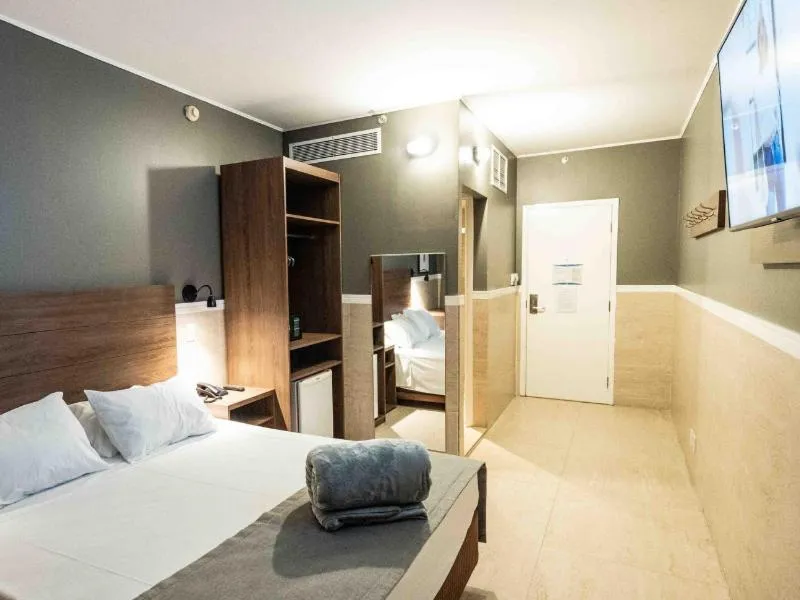 Bed in Hotel Mega Polo