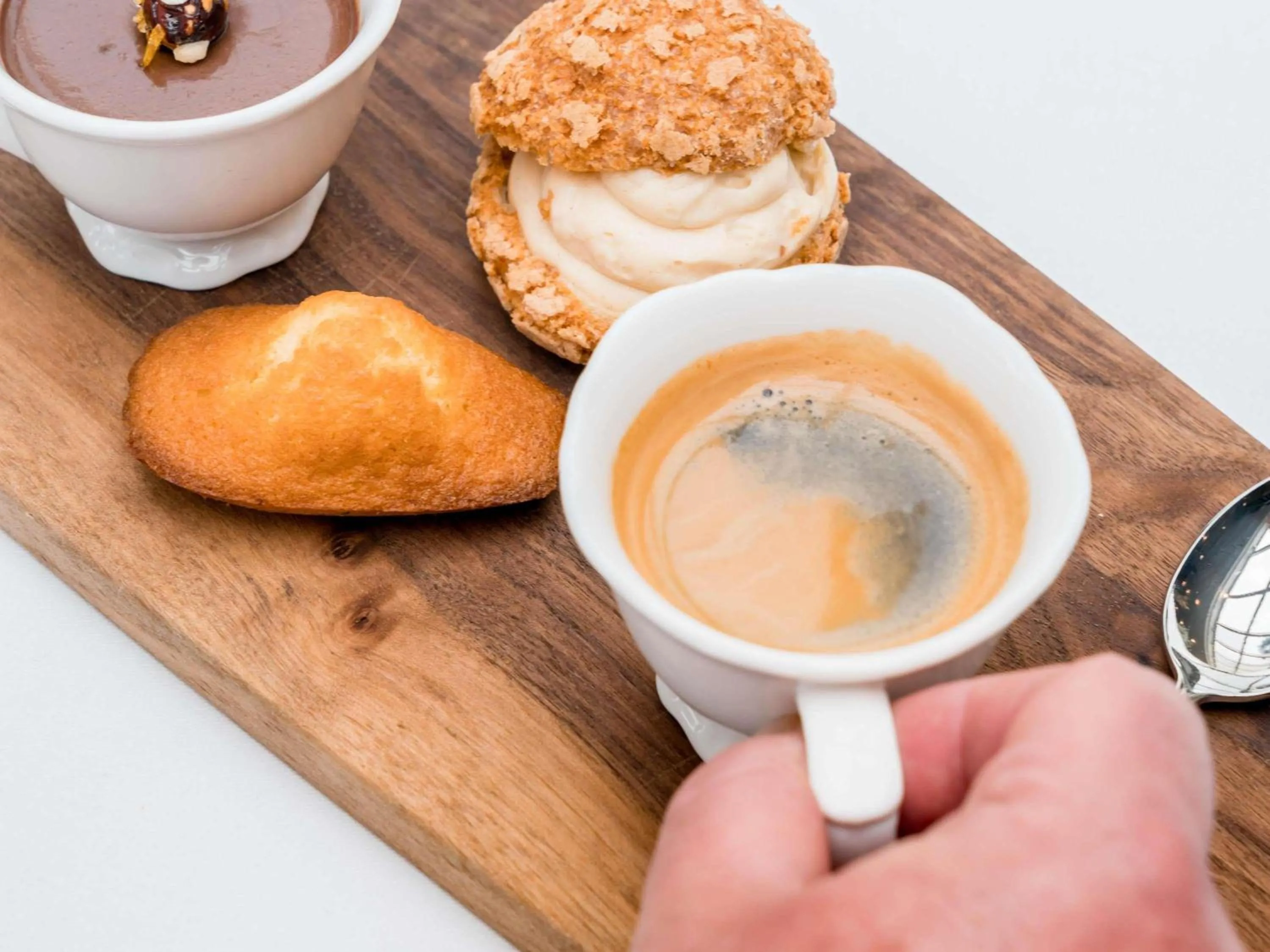 Restaurant/places to eat in Novotel Lyon Bron Meeting & Events