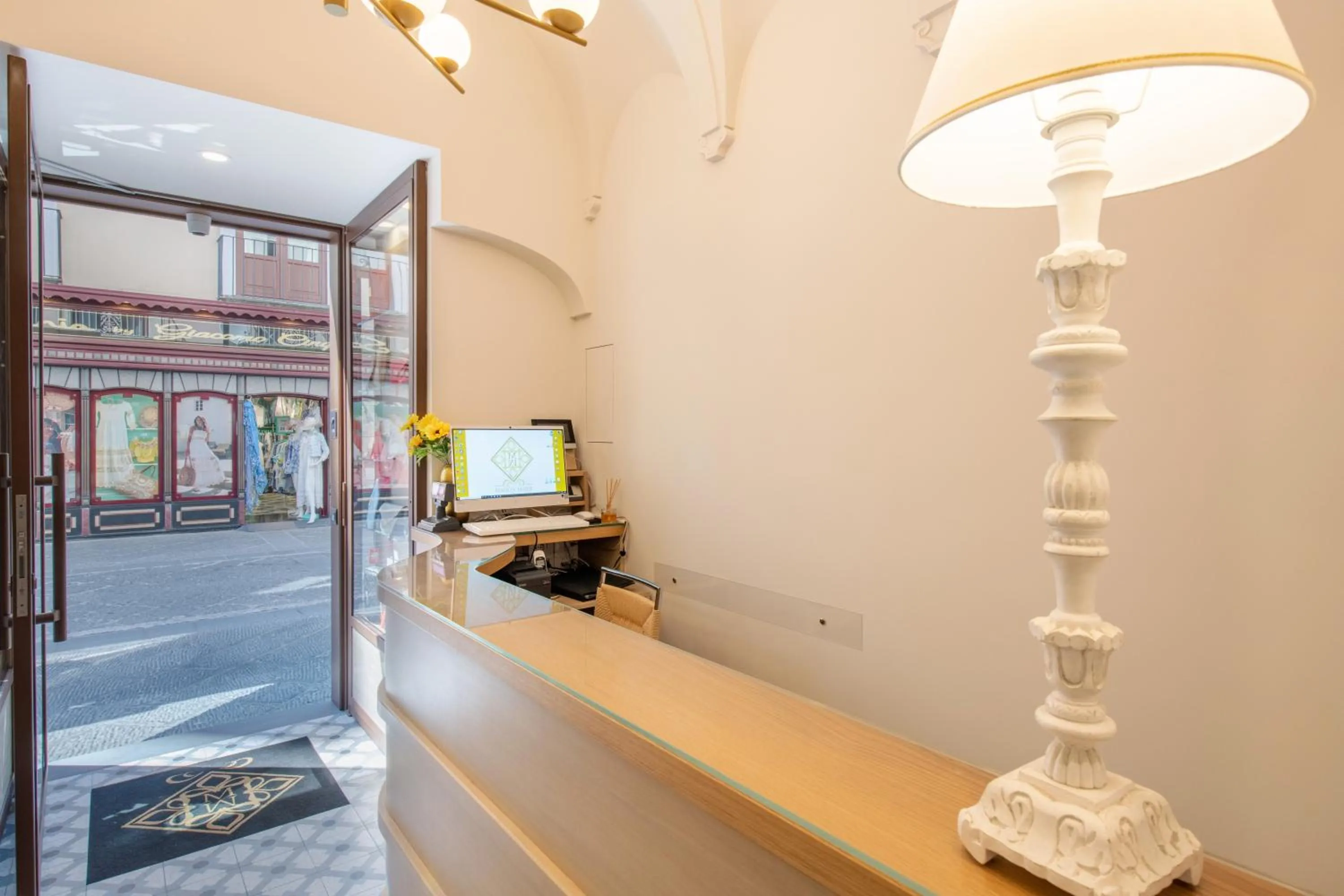 Property building in Maison Marie