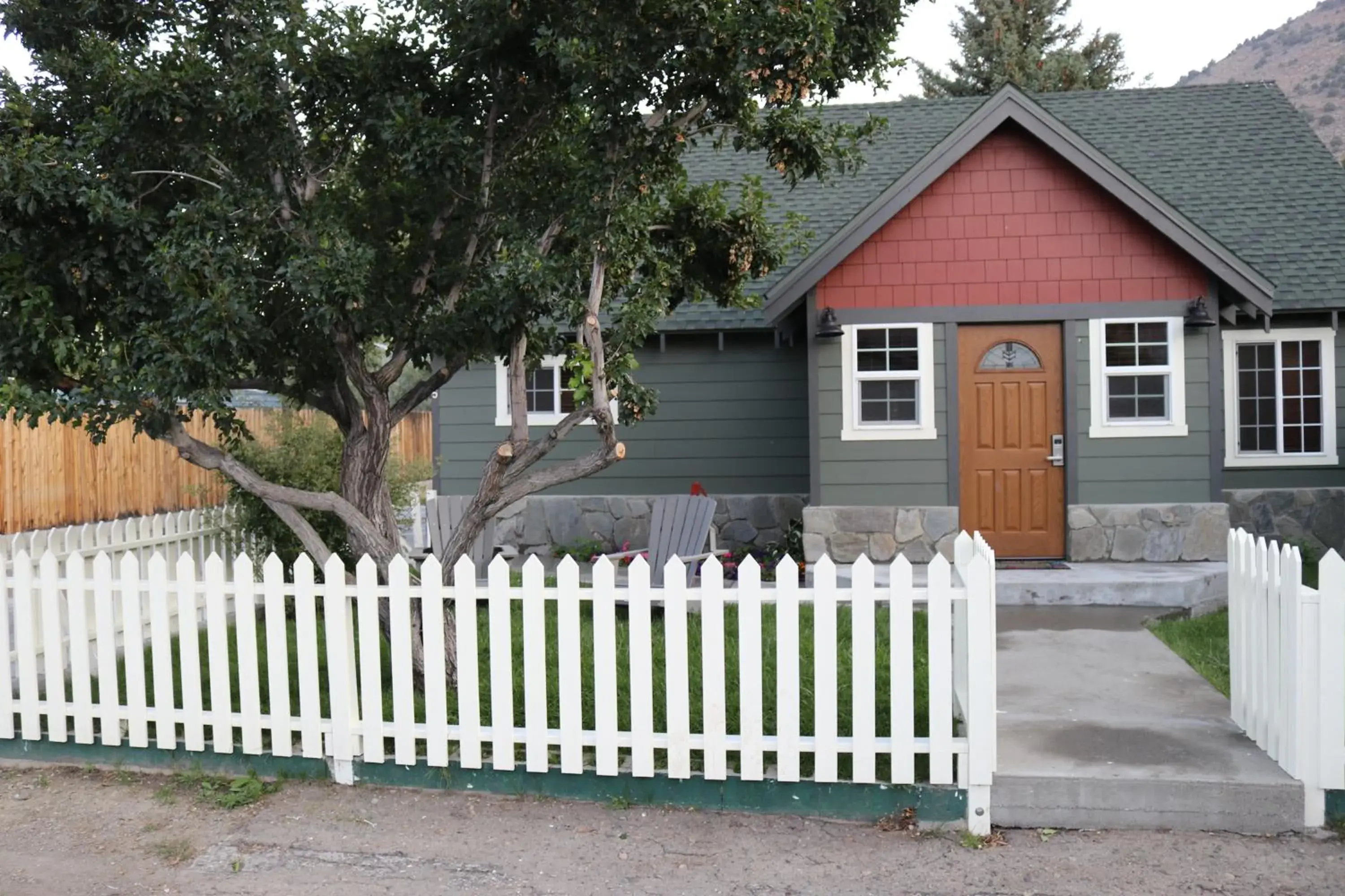 Street view in Lake View Lodge Street view in Lake View Lodge