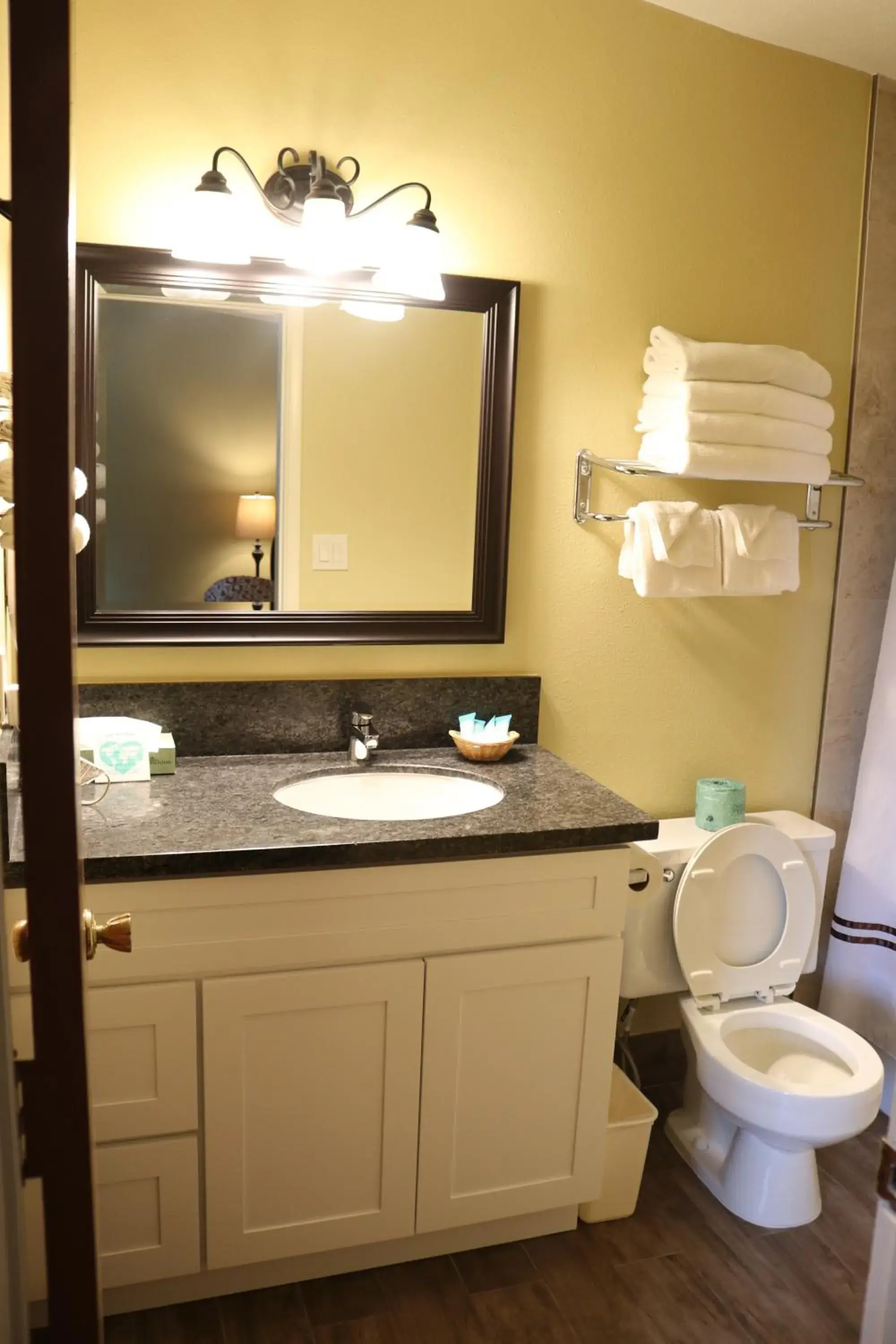 hair dresser in Lake View Lodge hair dresser in Lake View Lodge