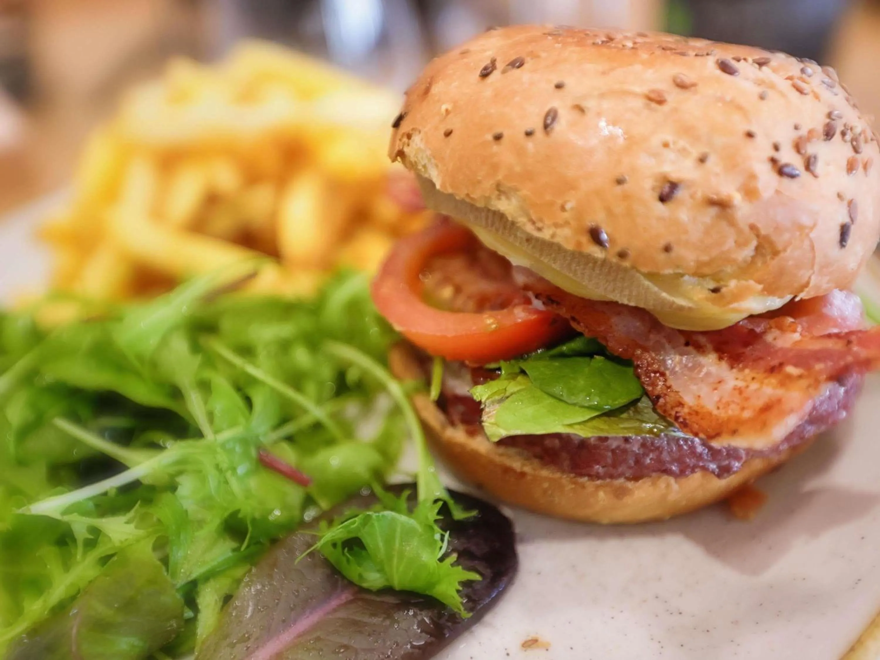 Restaurant/places to eat in Novotel Montpellier