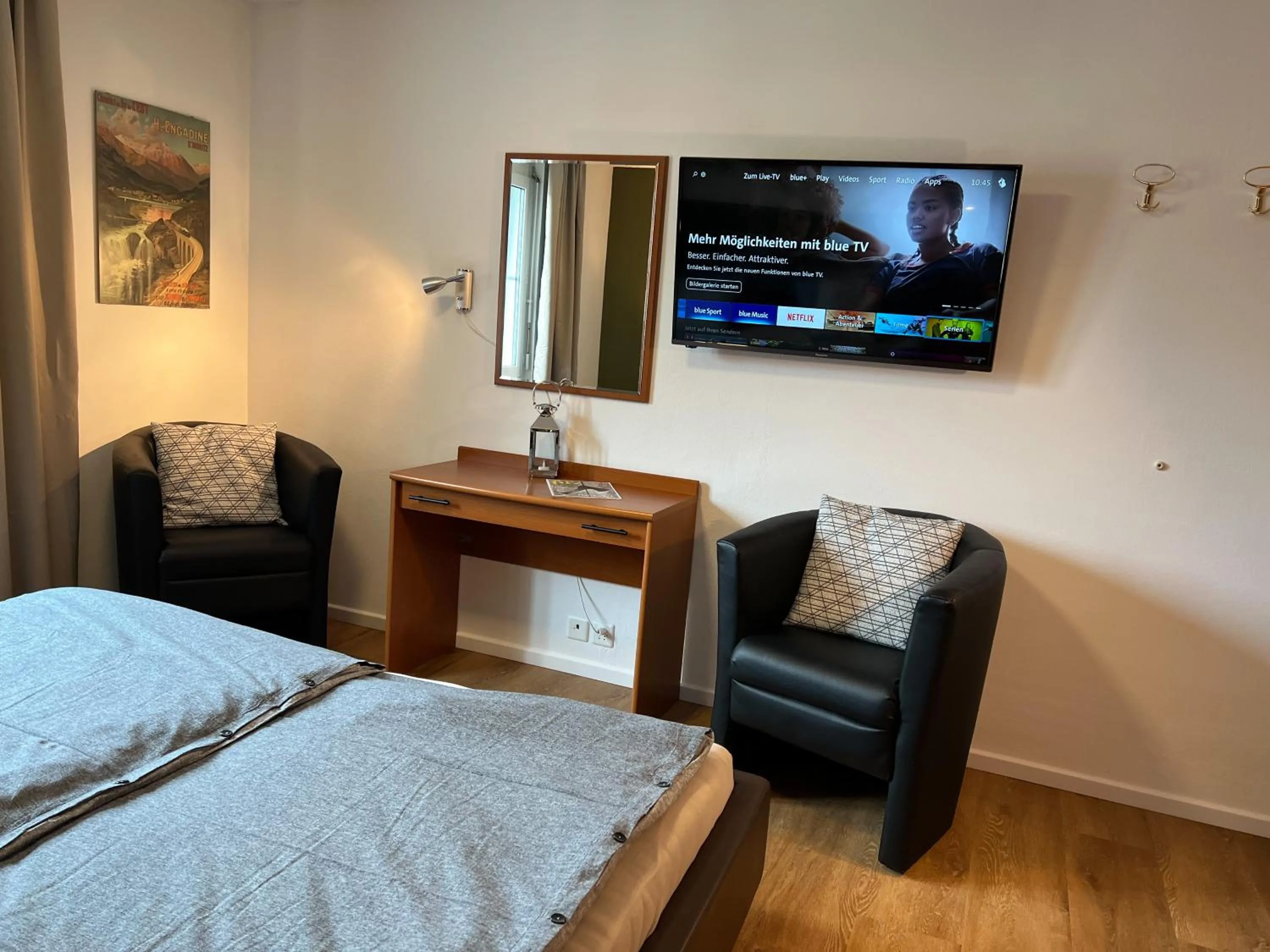 swissme - 100qm - Balkon - 2 Bäder - Parkplatz - Fußbodenheizung