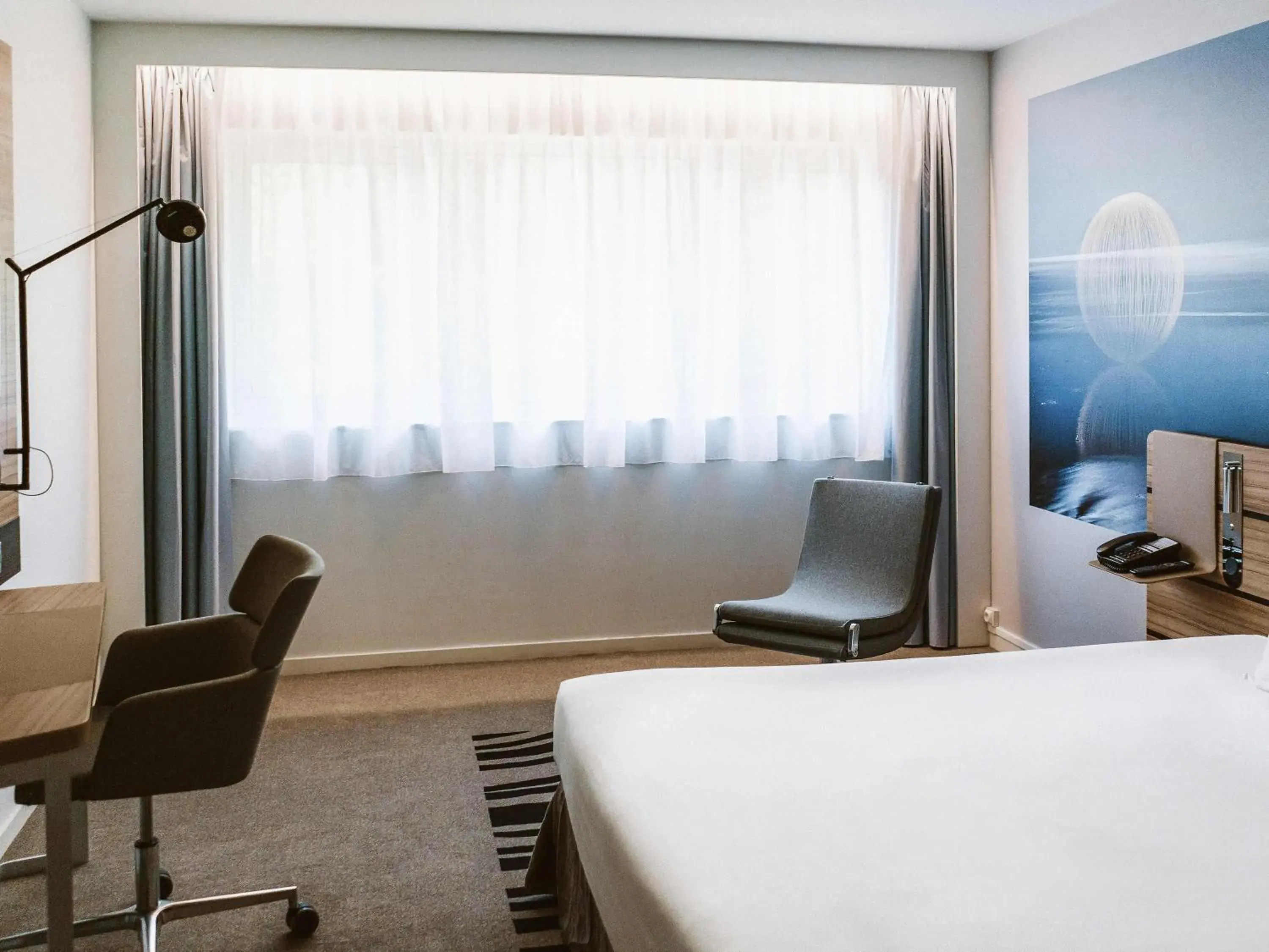 Bedroom, Bed in Novotel Resort & Spa Biarritz Anglet Bedroom, Bed in Novotel Resort & Spa Biarritz Anglet
