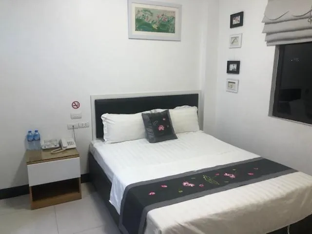 Bed in Linh Anh Hotel