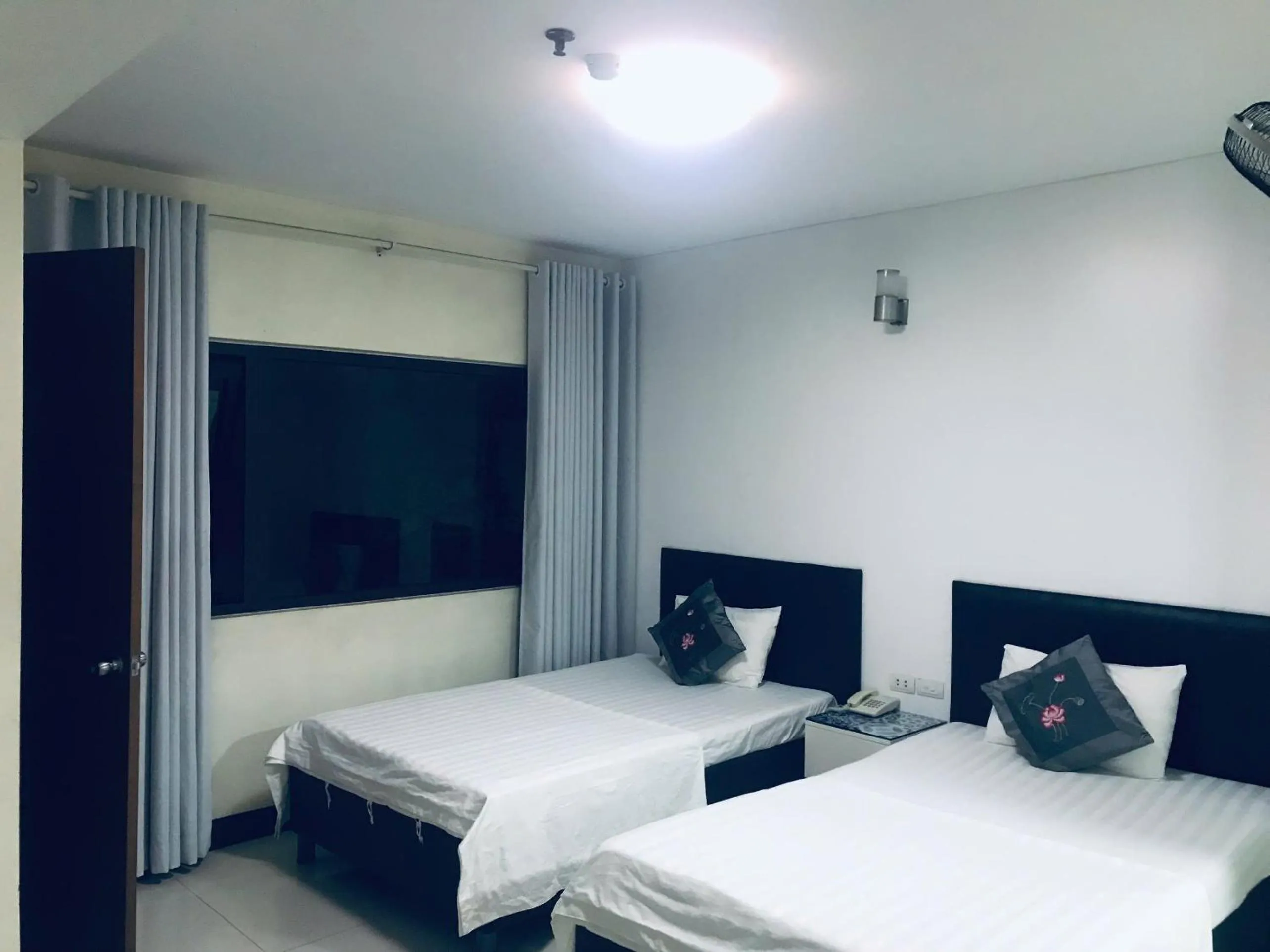 Bed in Linh Anh Hotel